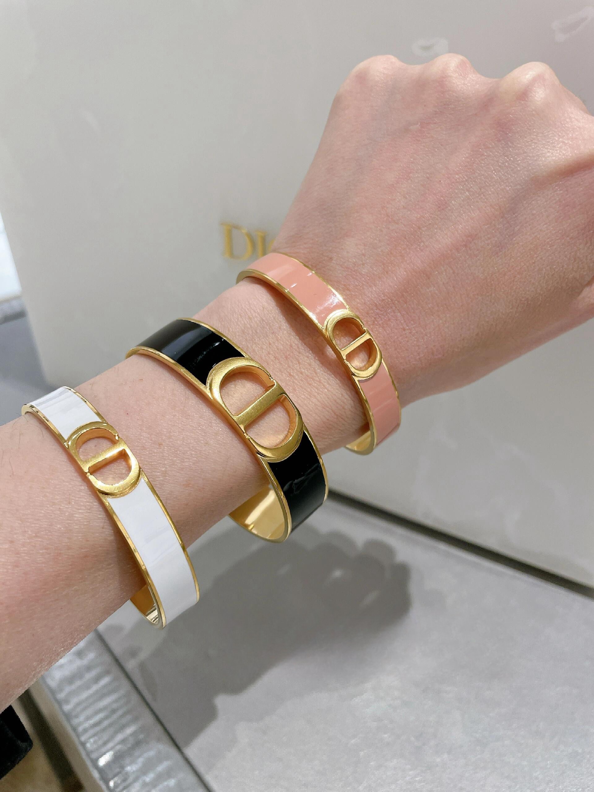 Dior Letter Open Bracelet
