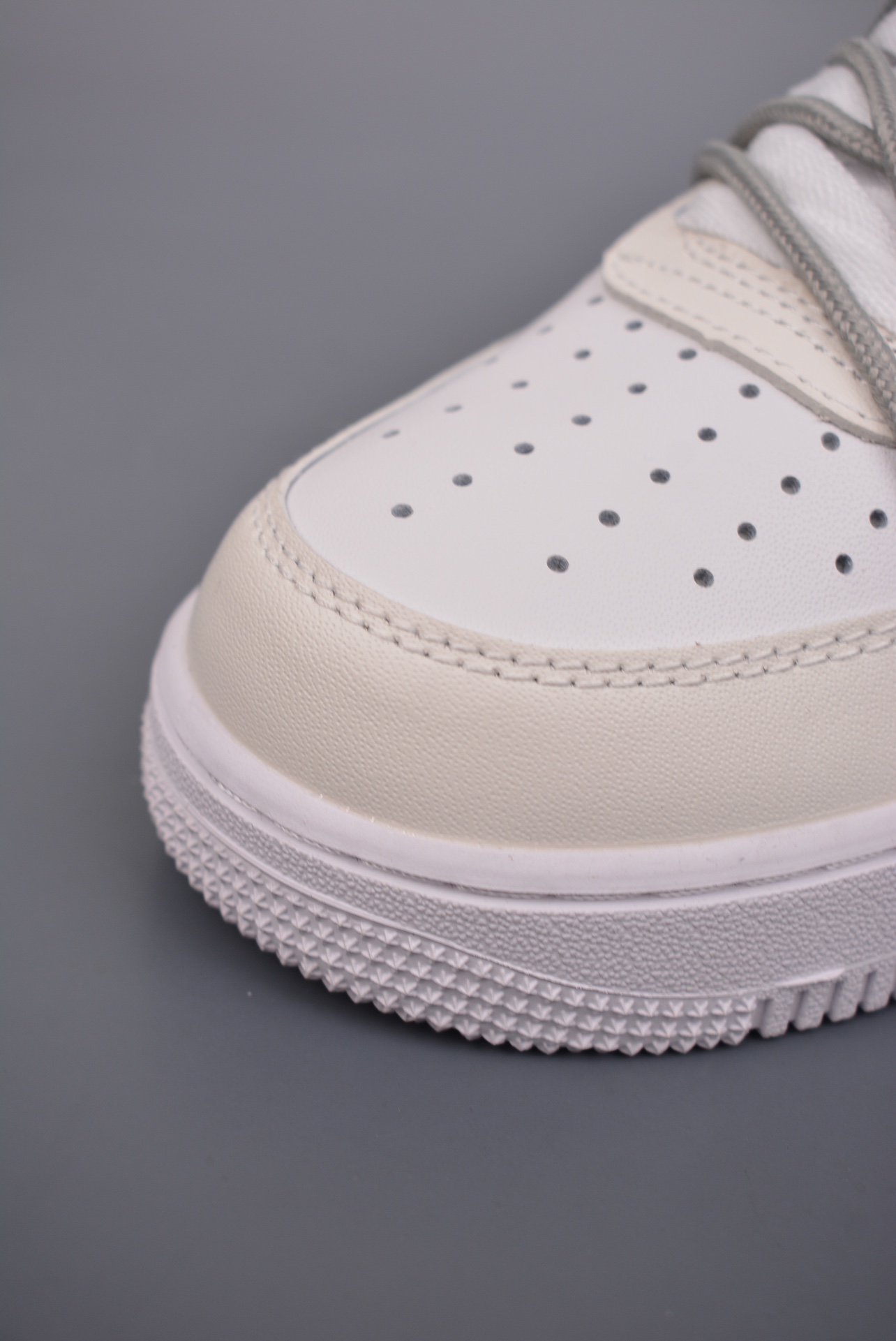 Nike Air Force 1 Low Deconstructed Straps Christmas Limited CW2288-111