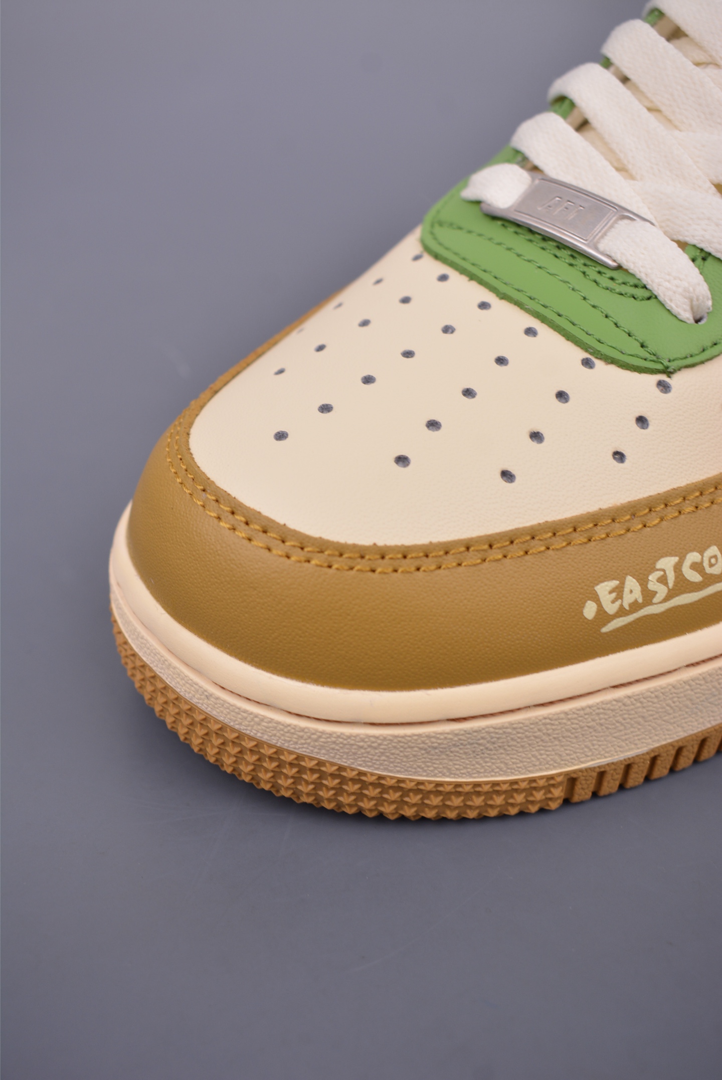 Nike Air Force 1 07 LV8 Low Sneakers Chivalry XL2321-666