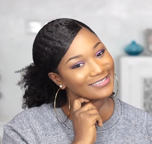New  Friendly SHORT CURLY LACE FRONT WIG