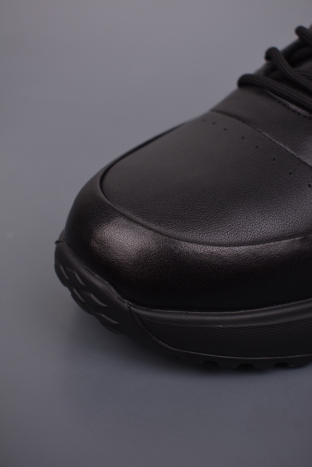 Prada PRAX 01 Triangle Logo Leather Sneakers glossy black 3D936M_3LF5_FG00