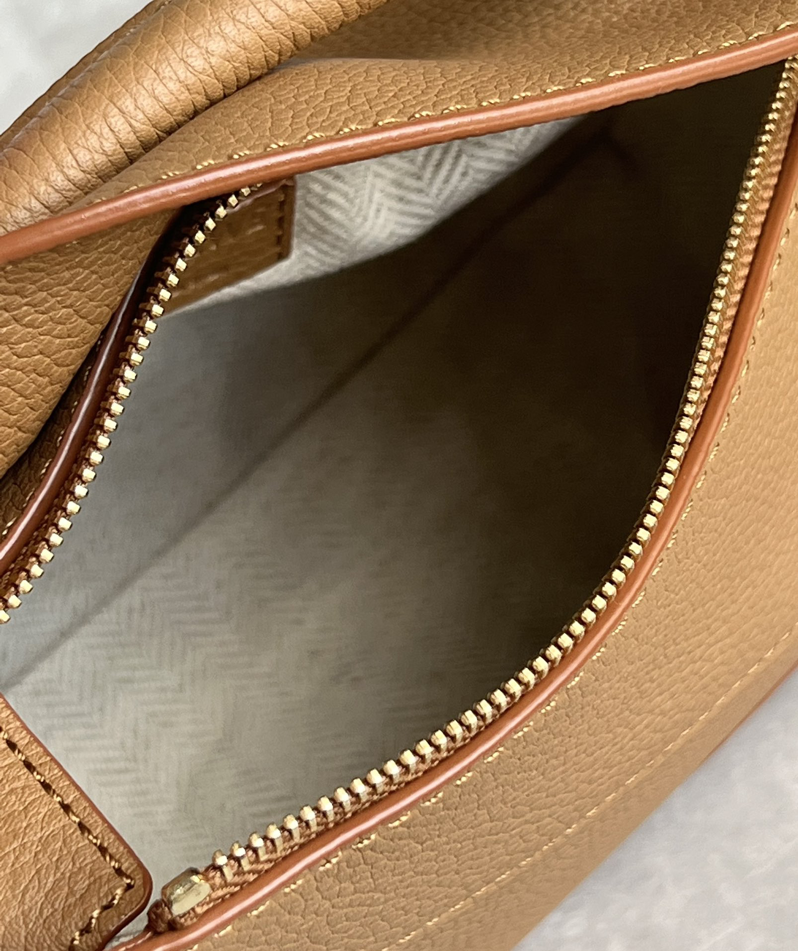 Loewe zzle mini handbag 0680