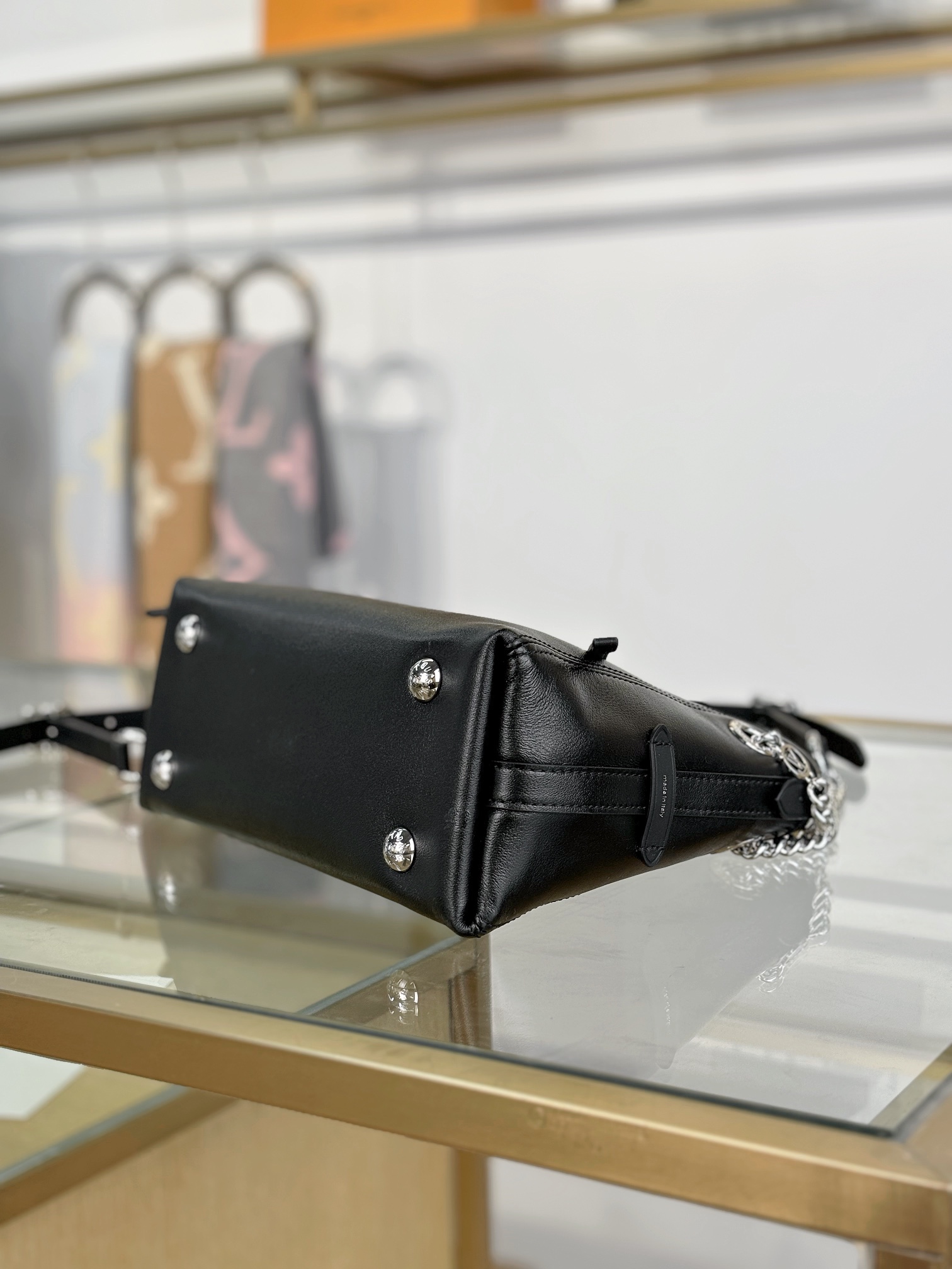 Louis Vuitton CARRYALL BB Handbag M24860