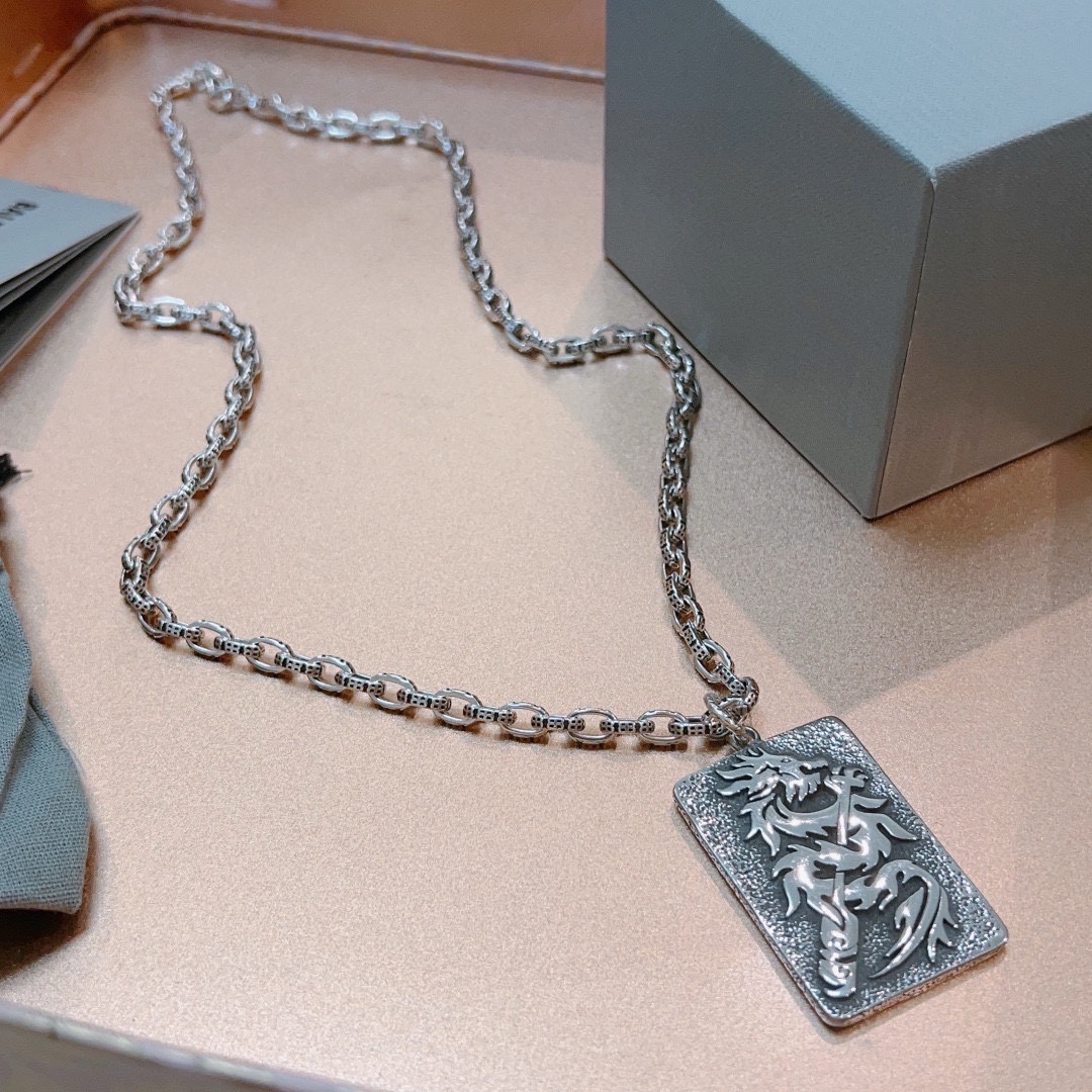 Balenciaga Dragon Fang Chain Vintage Necklace