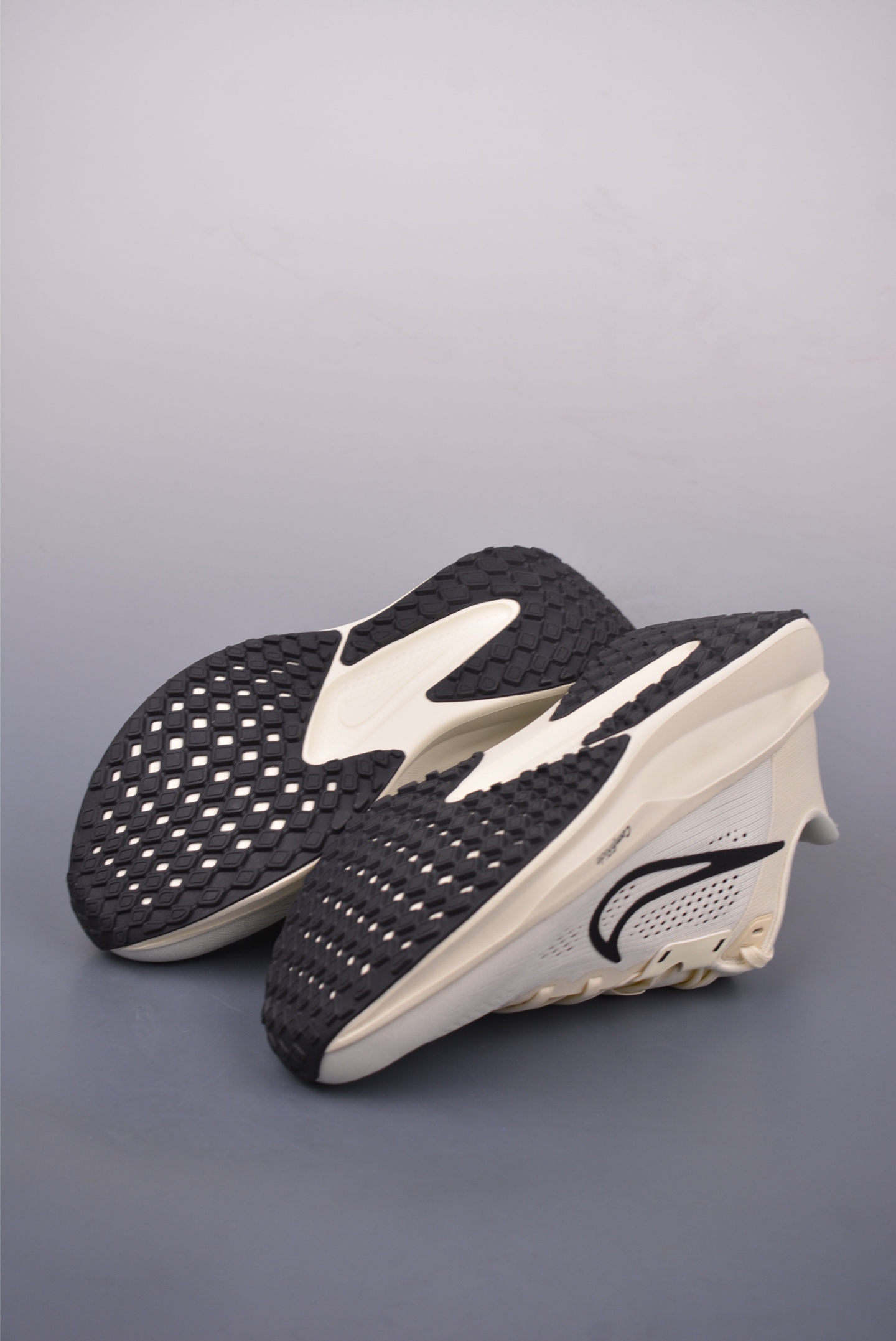 Nike Zoom Quest 6 Running Shoes Mesh Beige Black FD6033-104