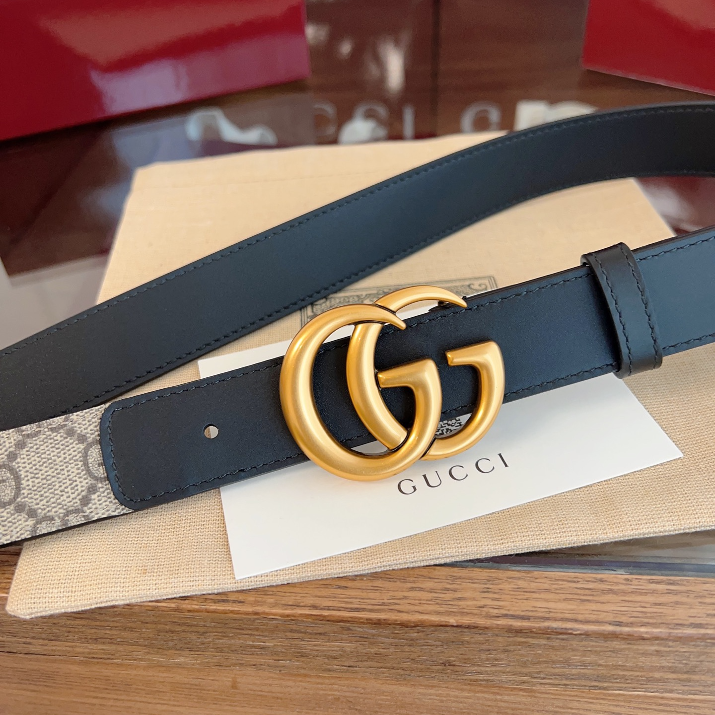 Gucci Double G steel buckle women's cowhide double-sided belt 3.0cm wide