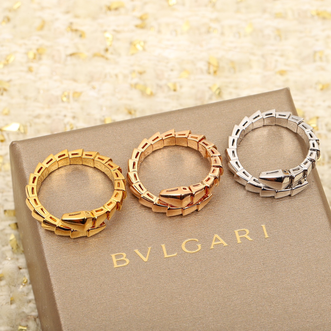 Bulgari snake ring
