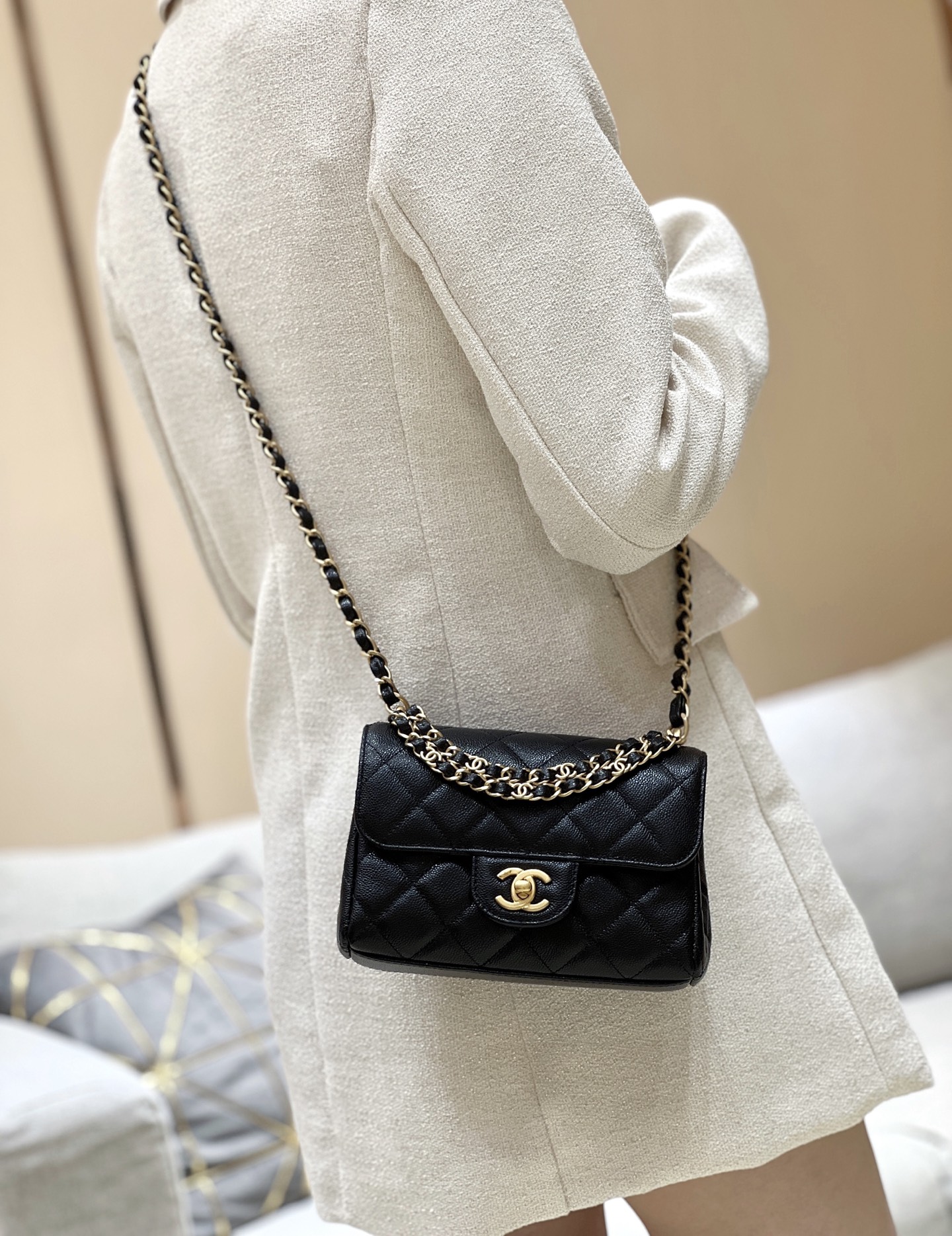 Chanel 25P Spring/Summer Preview Series Chain Bag AS5240