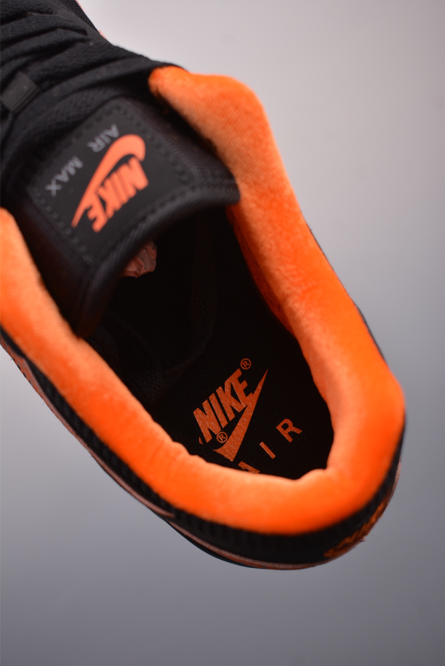 Nike Air Max 1 Original Series Black and Yellow Leopard Print