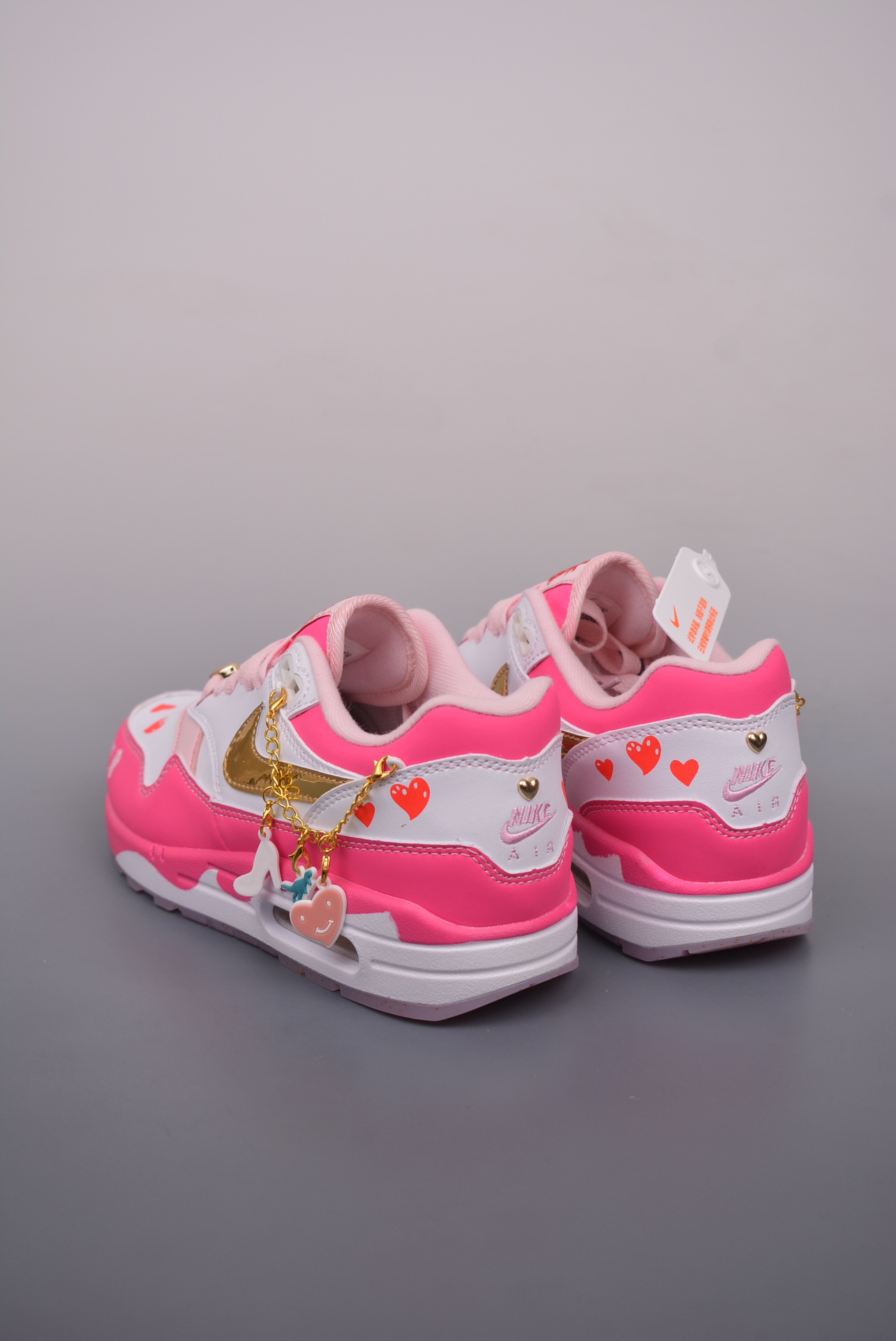 Doernbecher Freestyle x Nike Air Max 1 '86 Hailey Pink and White FZ3021-919