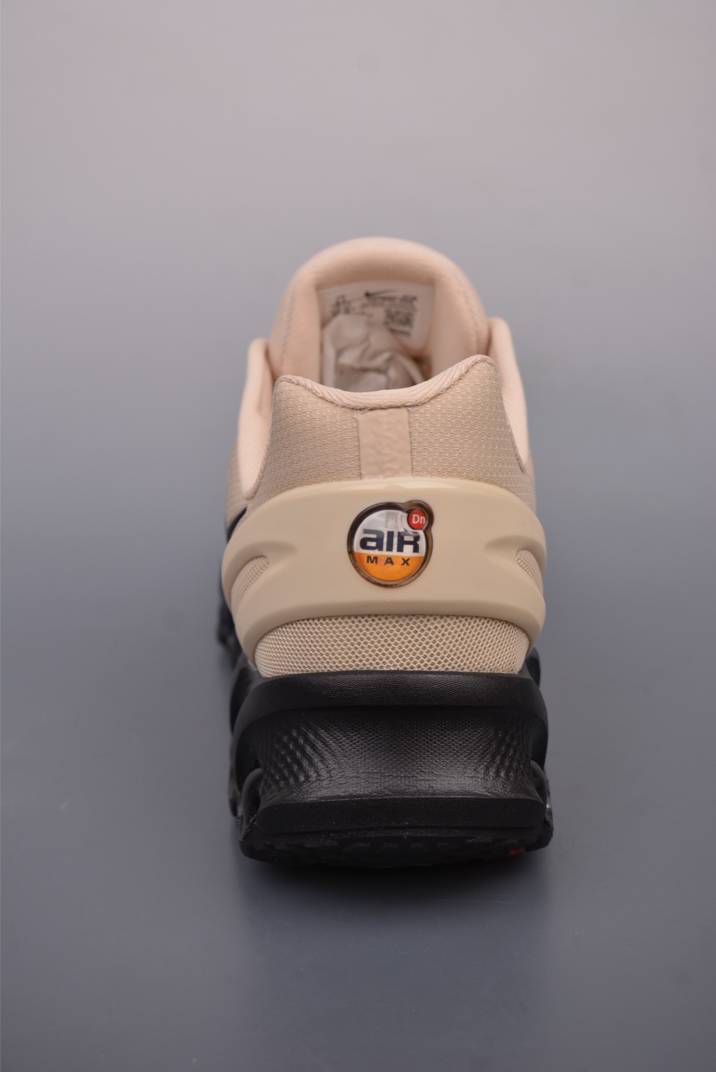 Nike Air Max DN8 Light British Tan FQ7860-033