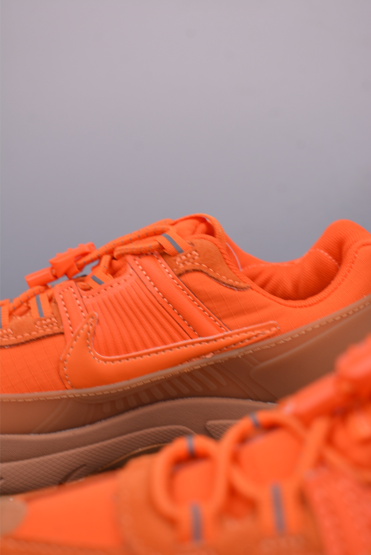 Nike Zoom Vomero 5 Roam Running Shoes Orange Yellow Brown FV2295-800