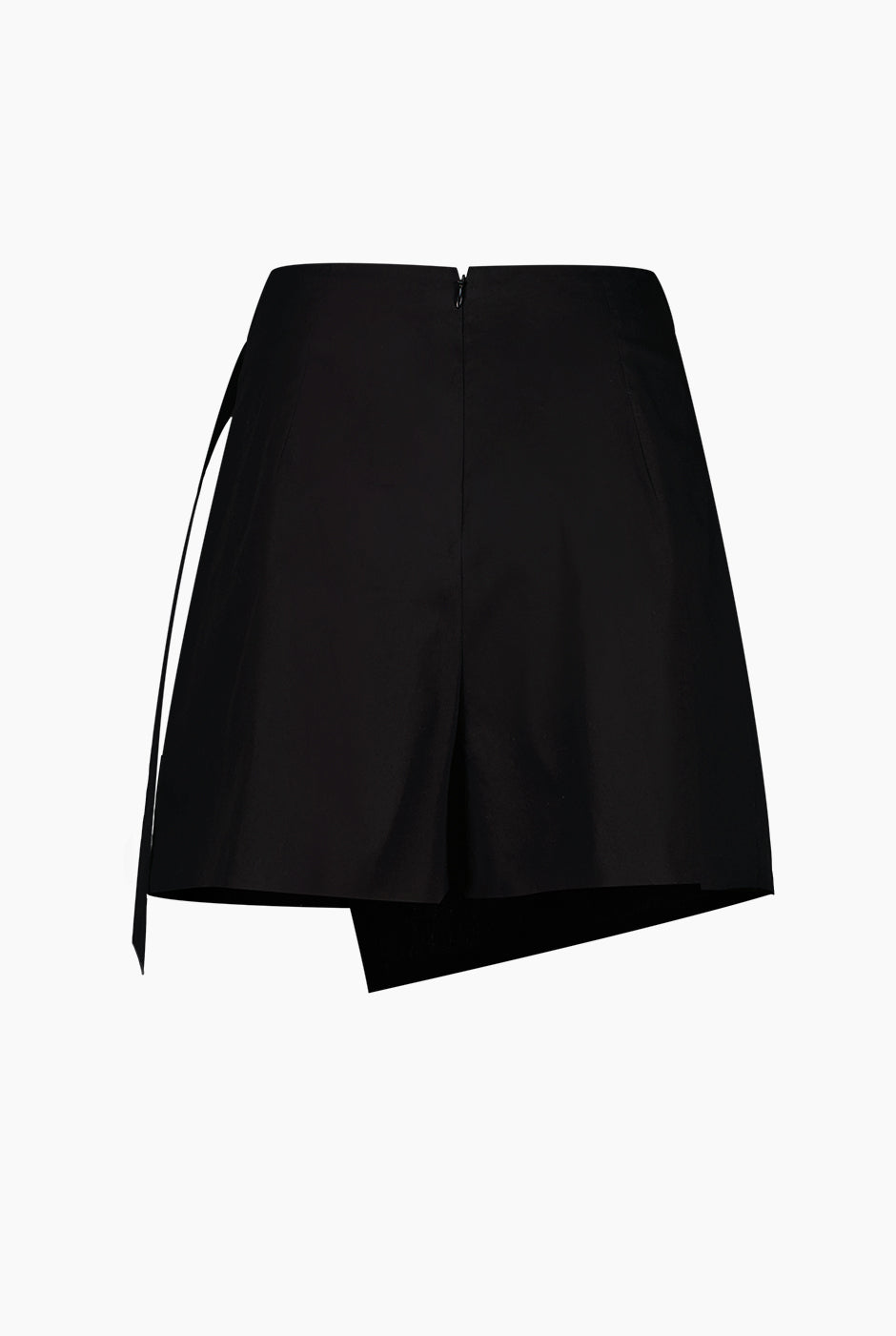 Short falda con abertura simulada frontal