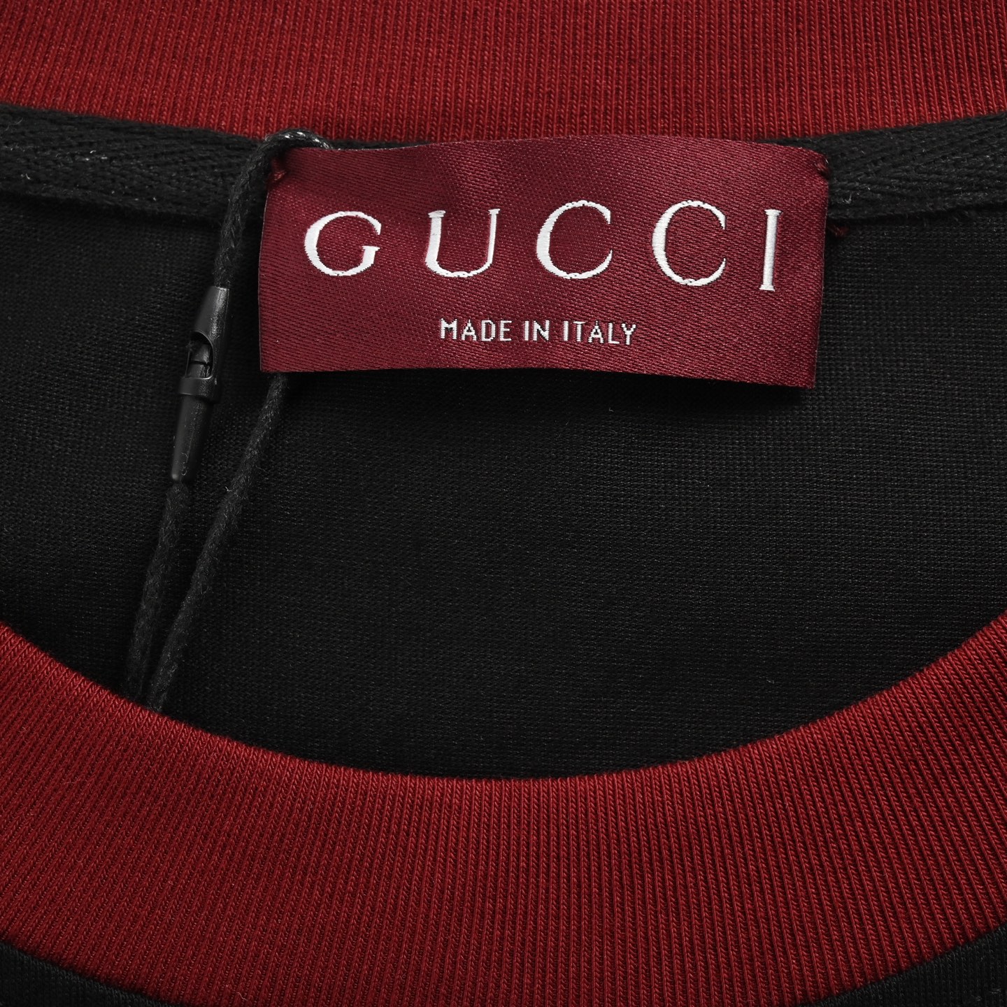Gucci 25ss contrast neckline foam print short sleeves