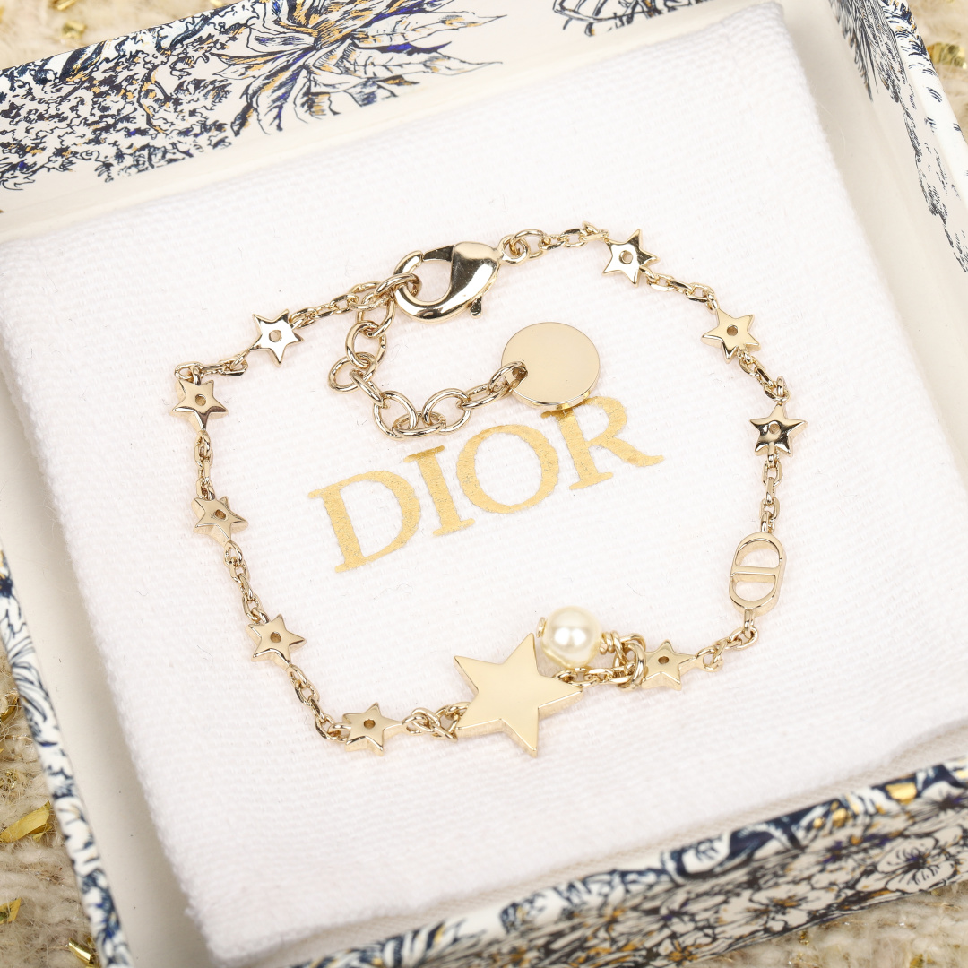 Dior New Five-pointed Star Bracelet