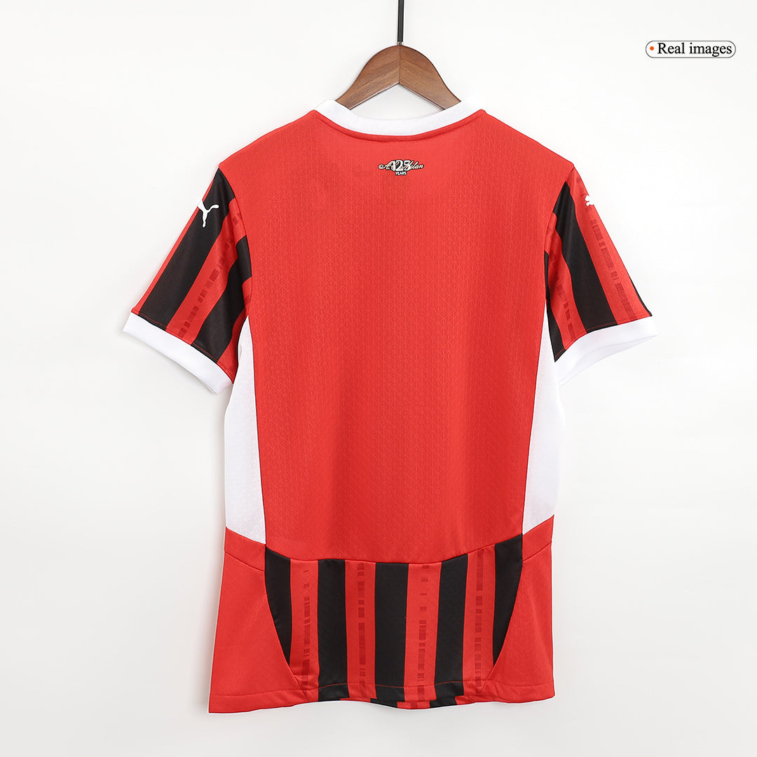 Authentic PULISIC #11 AC Milan home football shirt 2024/25