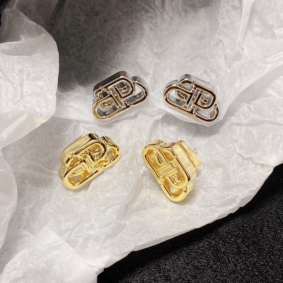Balenciaga new BB small earrings