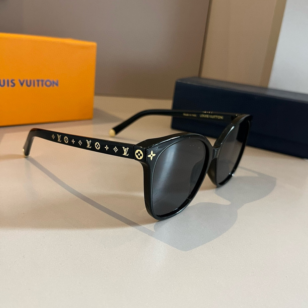 Louis Vuitton Square Frame Sunglasses