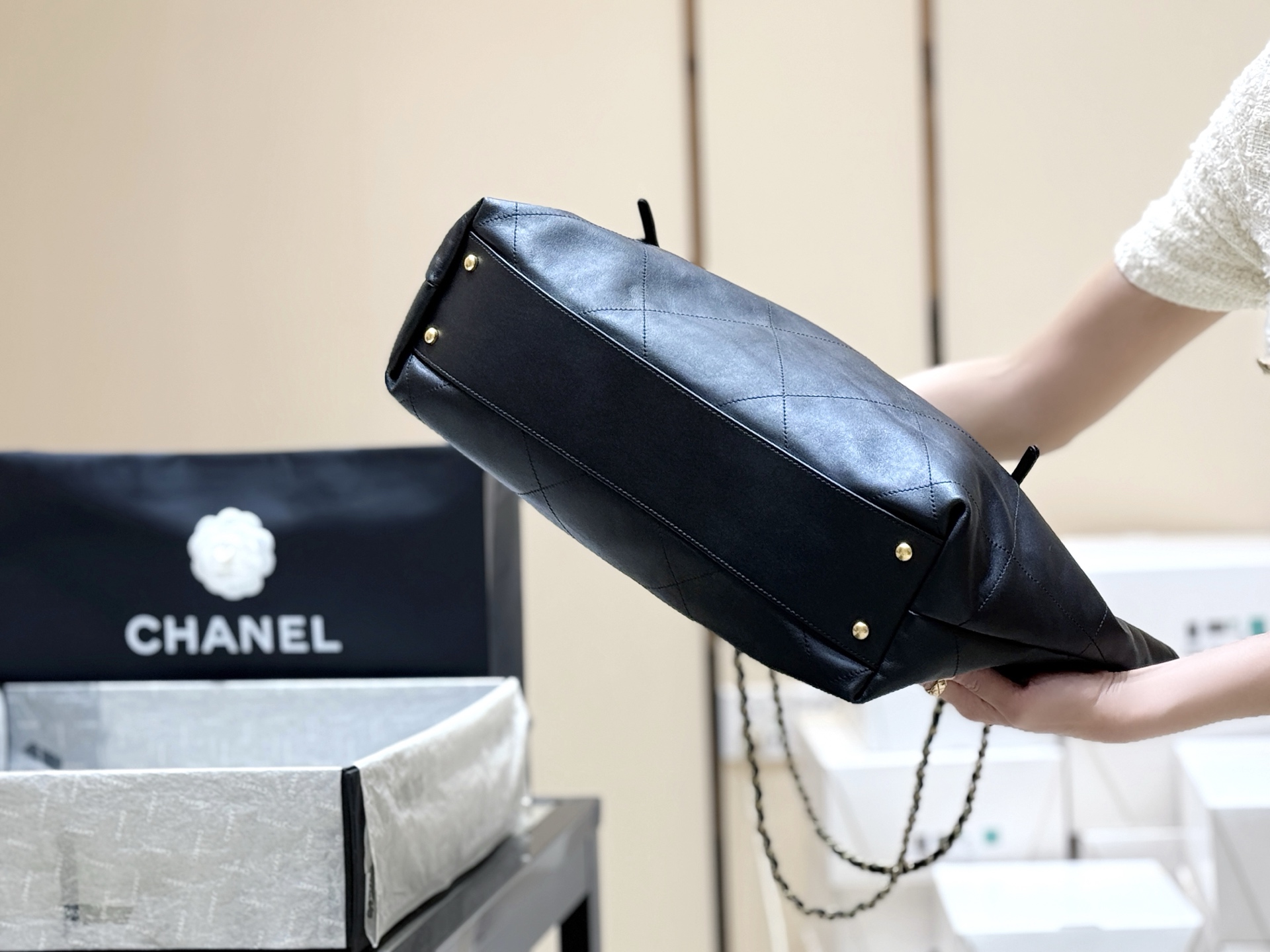 Chanel 25S Spring/Summer Collection Large Tote AS5466