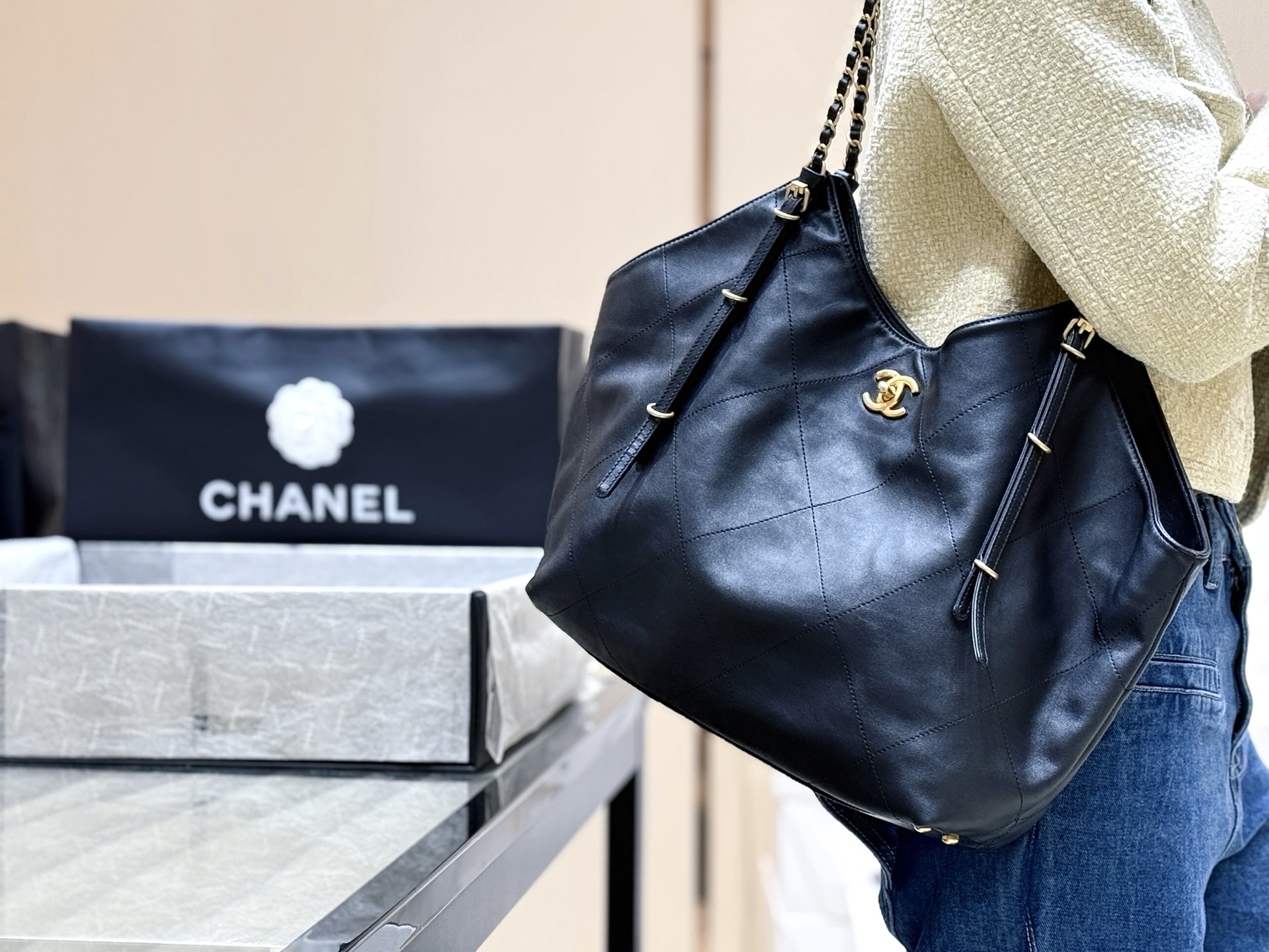 Chanel 25S Spring/Summer Collection Large Tote AS5466