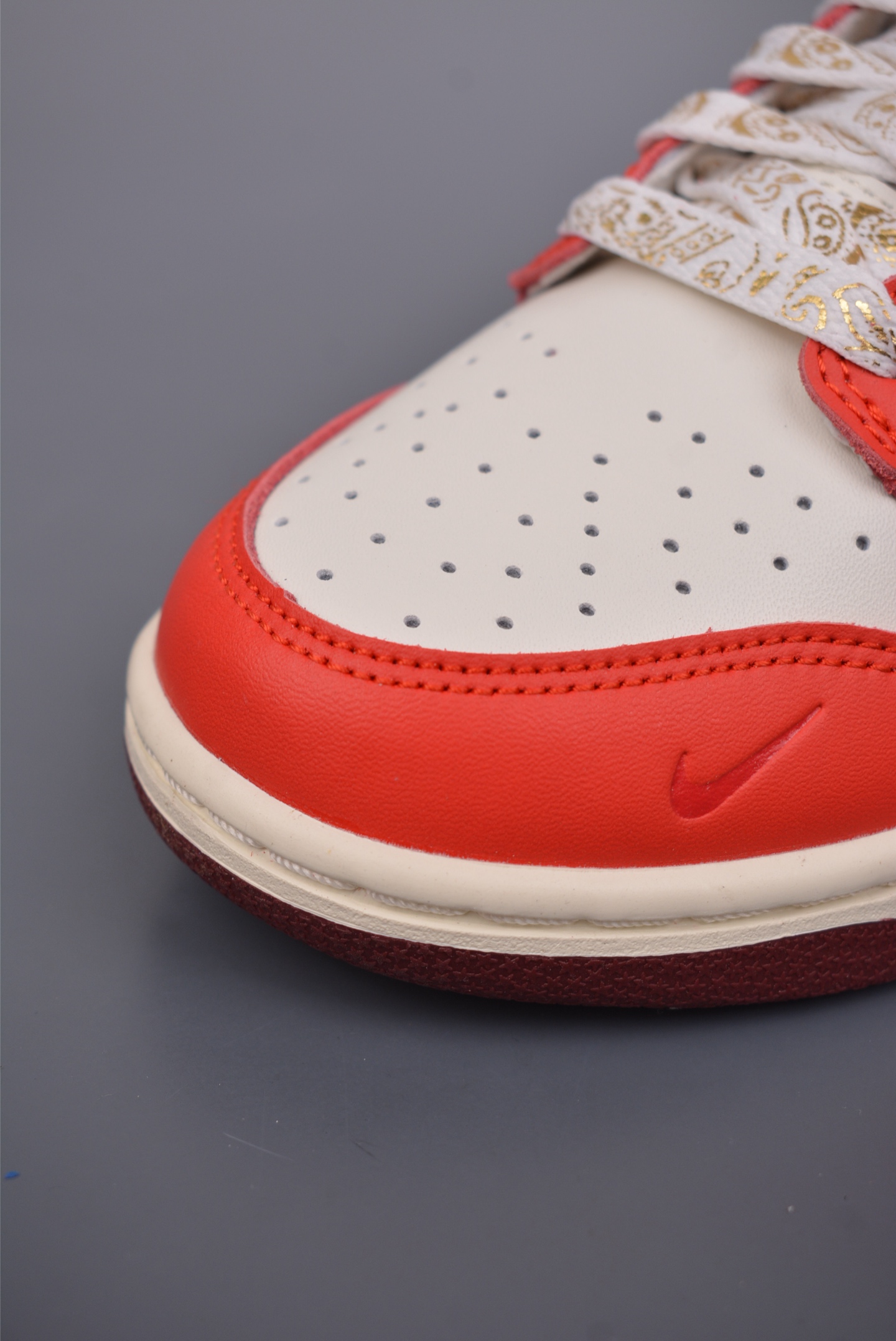 Nike SB Dunk LowYear of the Snake HJ3491-161