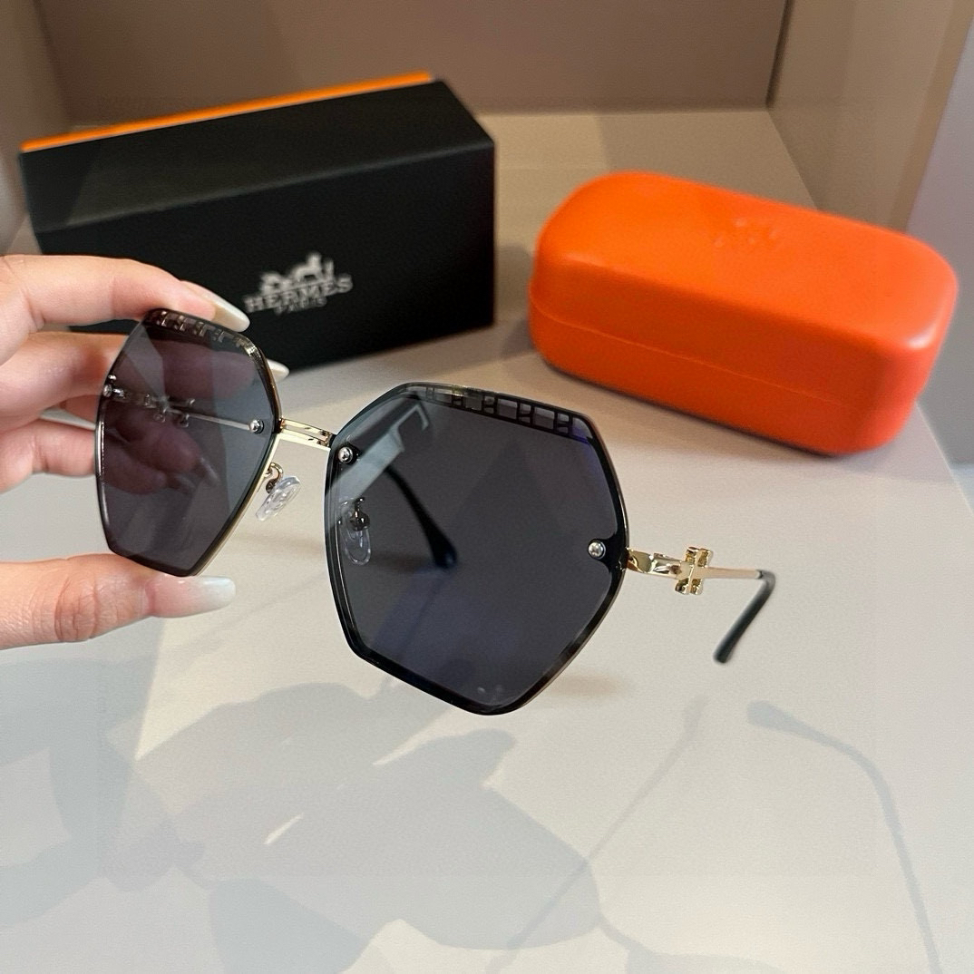 Hermes Square Frame Sunglasses