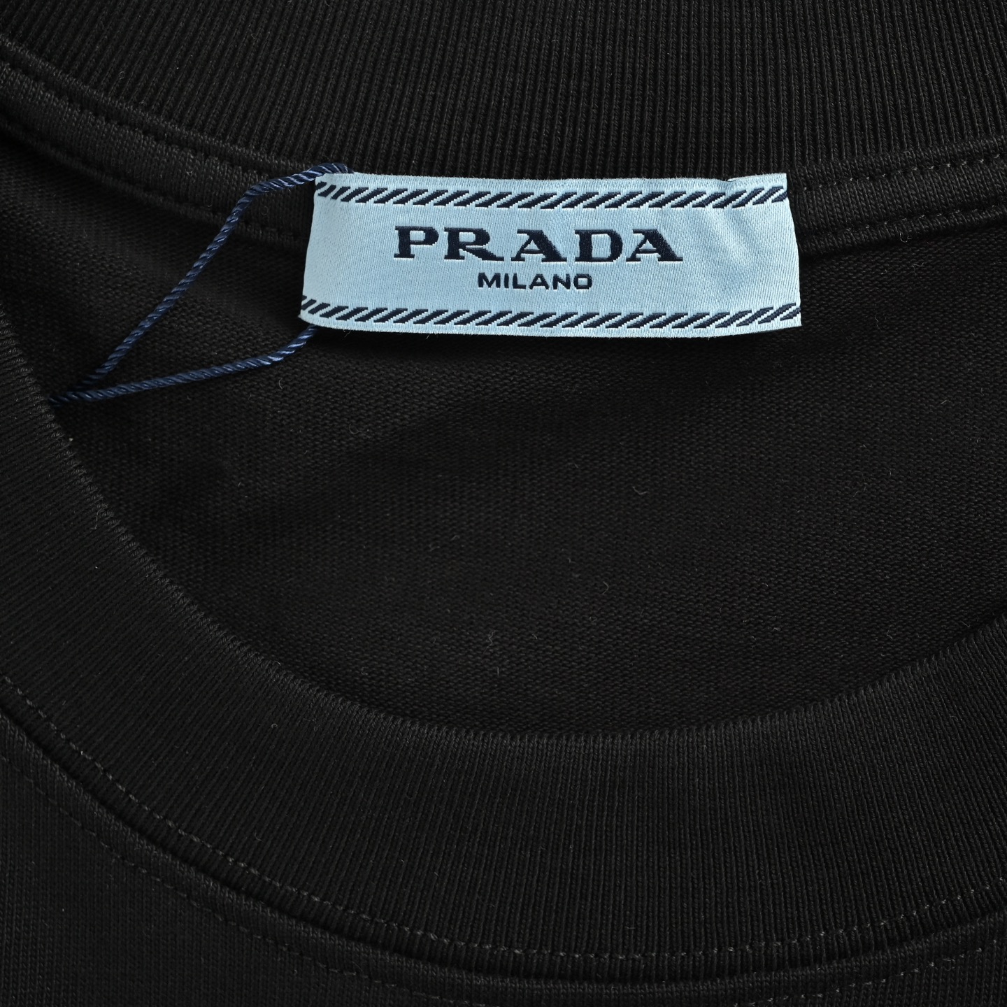 Prada 25ss colorblock embroidered lettering short sleeve