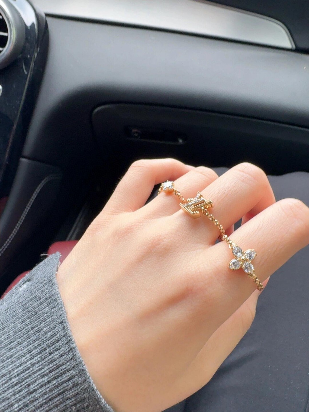 Louis Vuitton 3-in-1 Ring Set