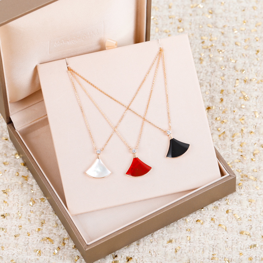Bulgari Large Fan Necklace