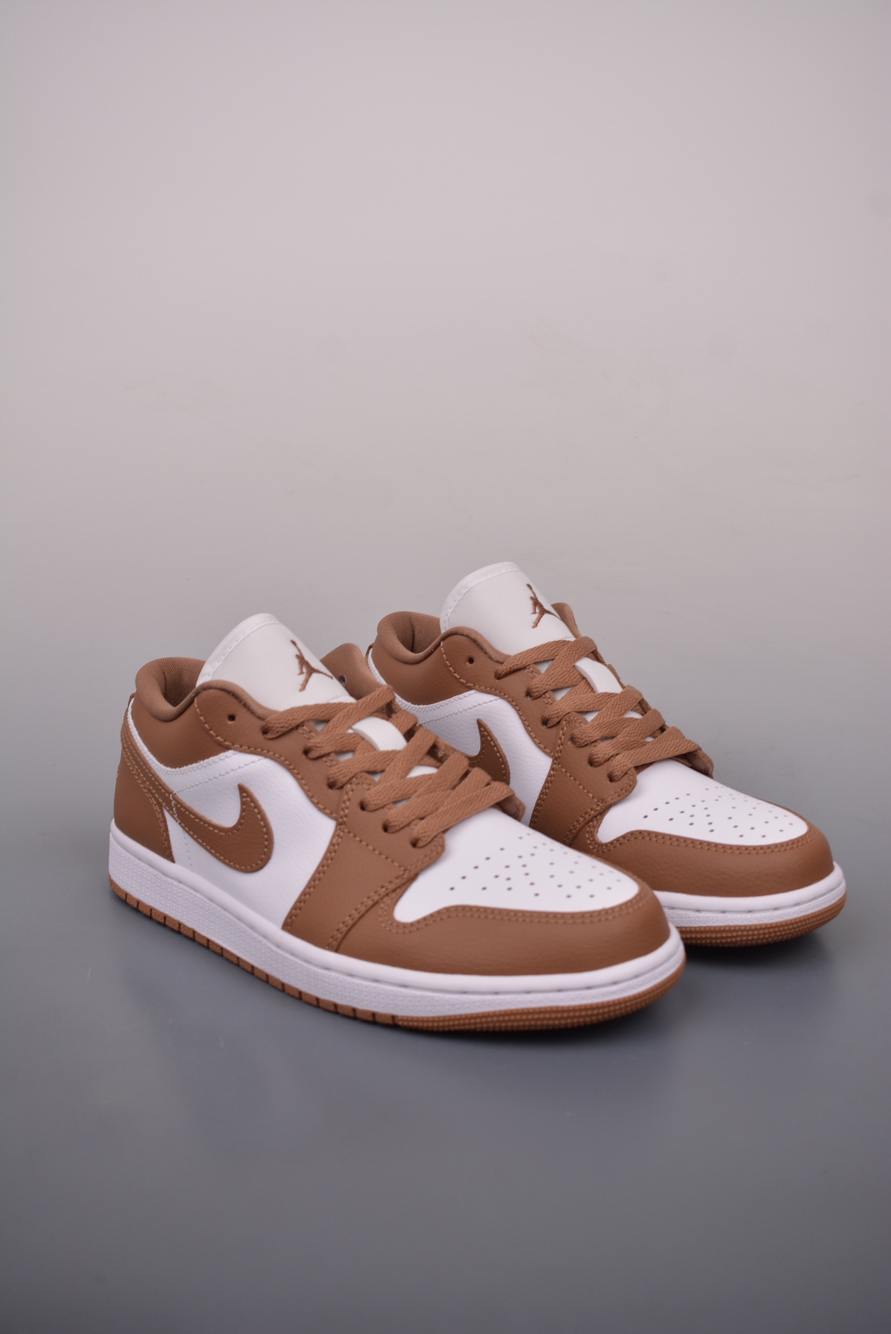 Air Jordan 1 Low GS Archaeo Brown brown and white DC0774-202