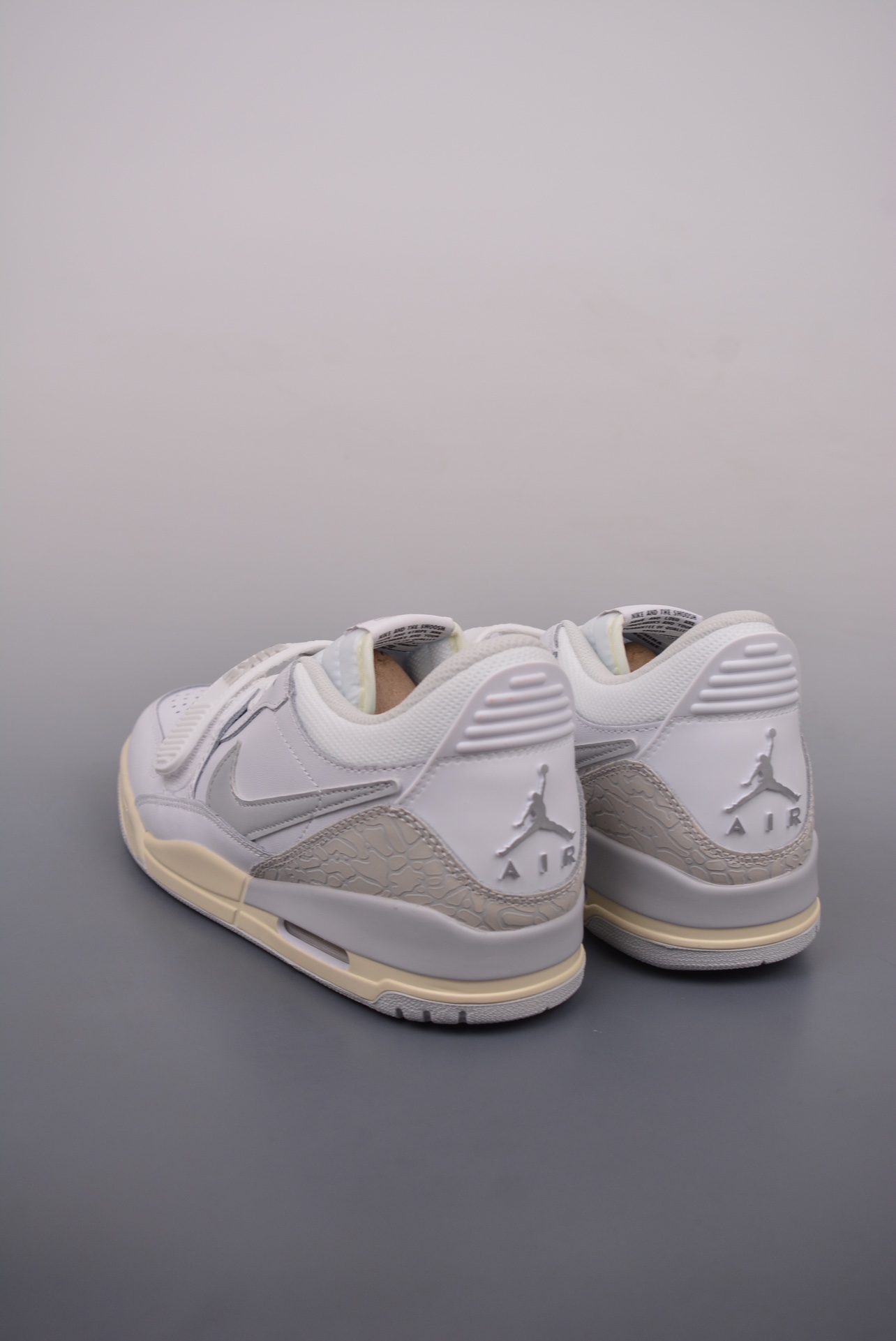 Nike Air Jordan Legacy 312 Low GS Love HJ3483-101