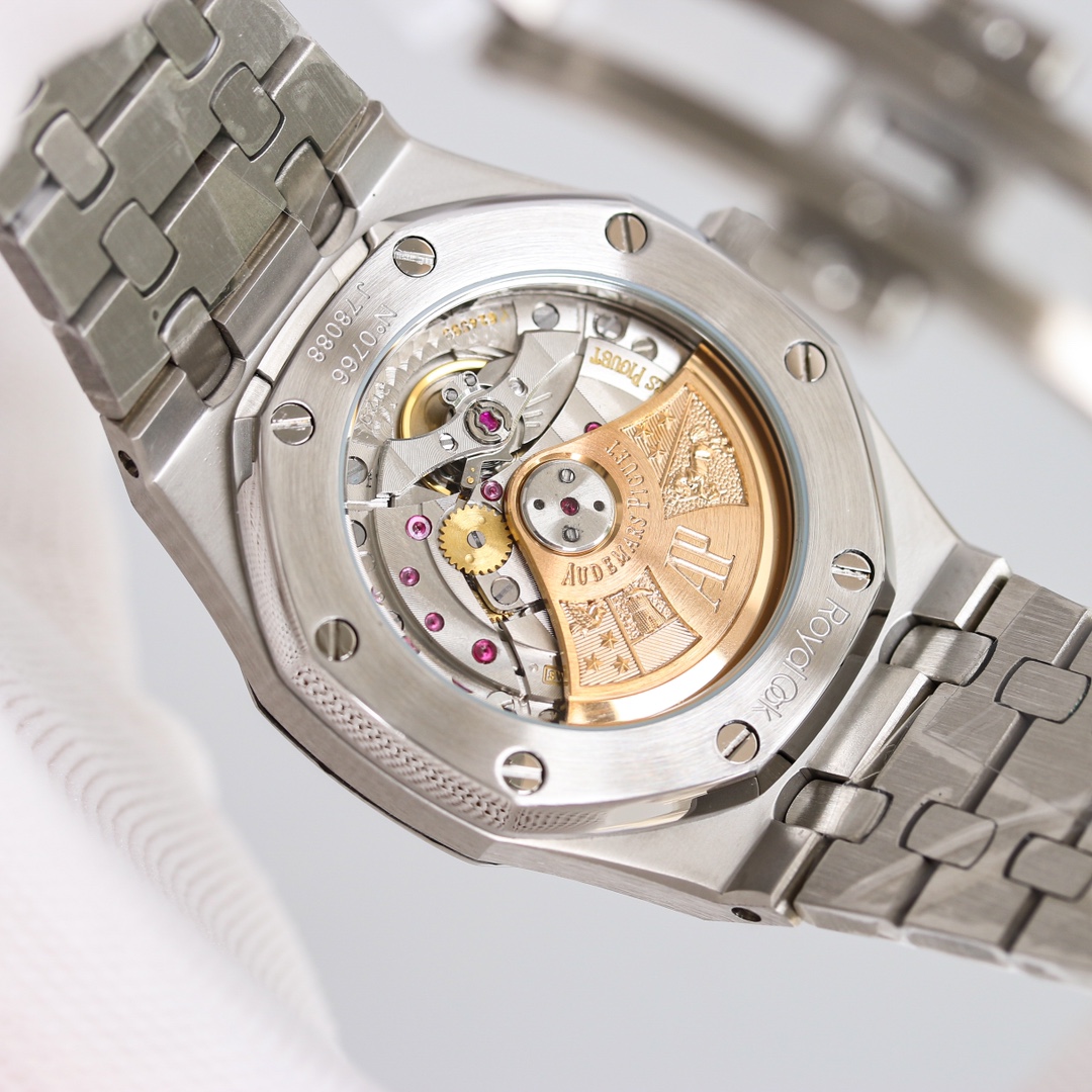 Audemars Piguet Royal Oak 15550BA.OO.1356BA.02