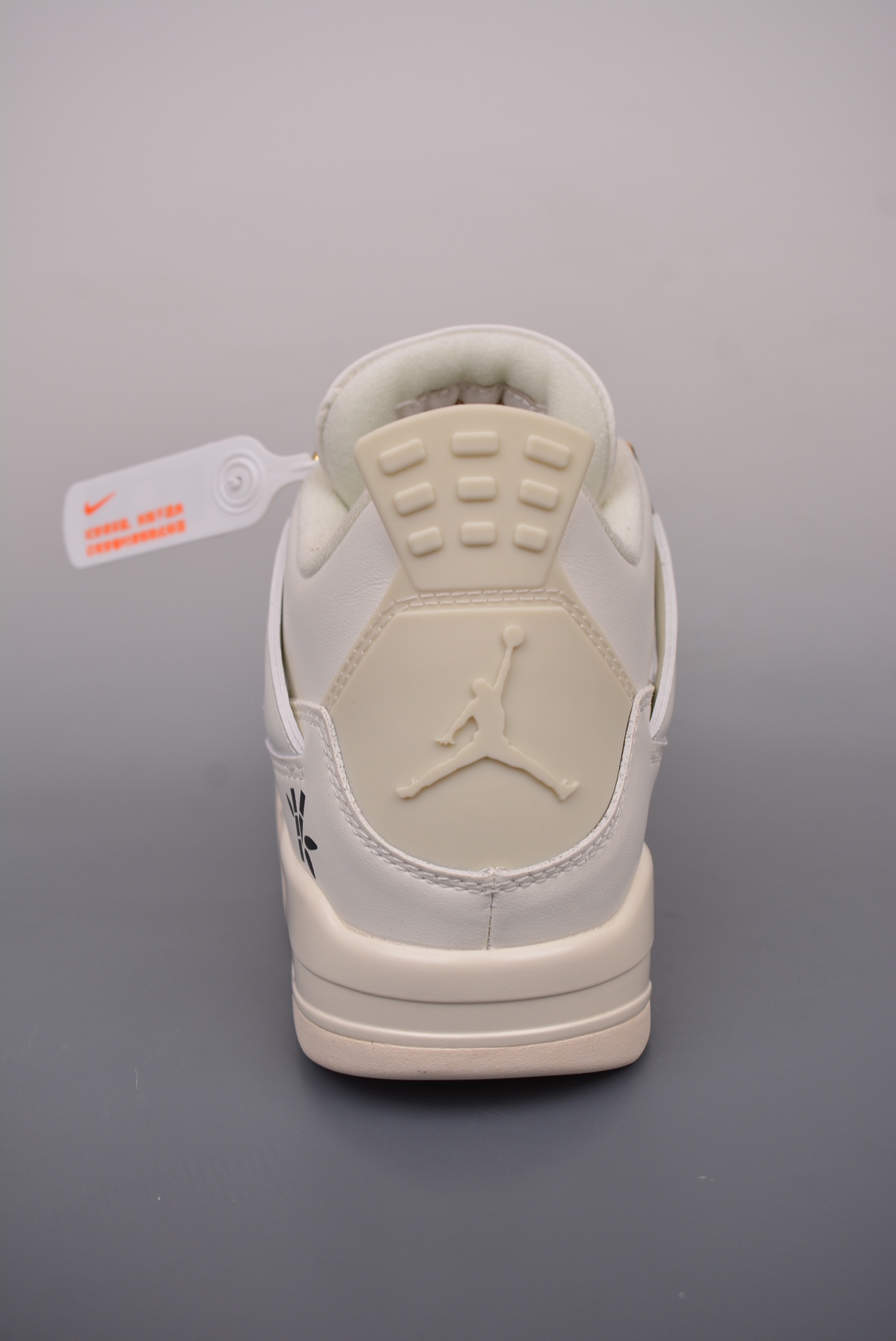 Air Jordan 4 OG Sail Metallic Gold Panda AQ9129-170