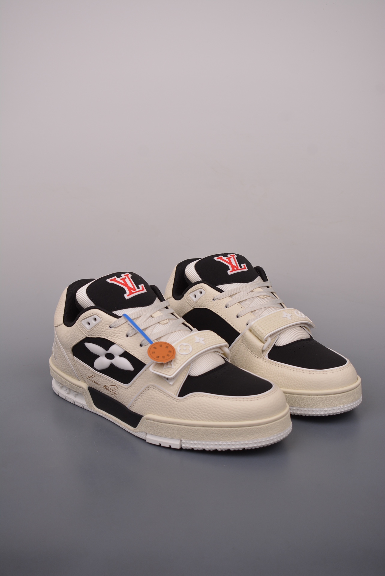 Louis Vuitton Archlight Sneakers White and Black