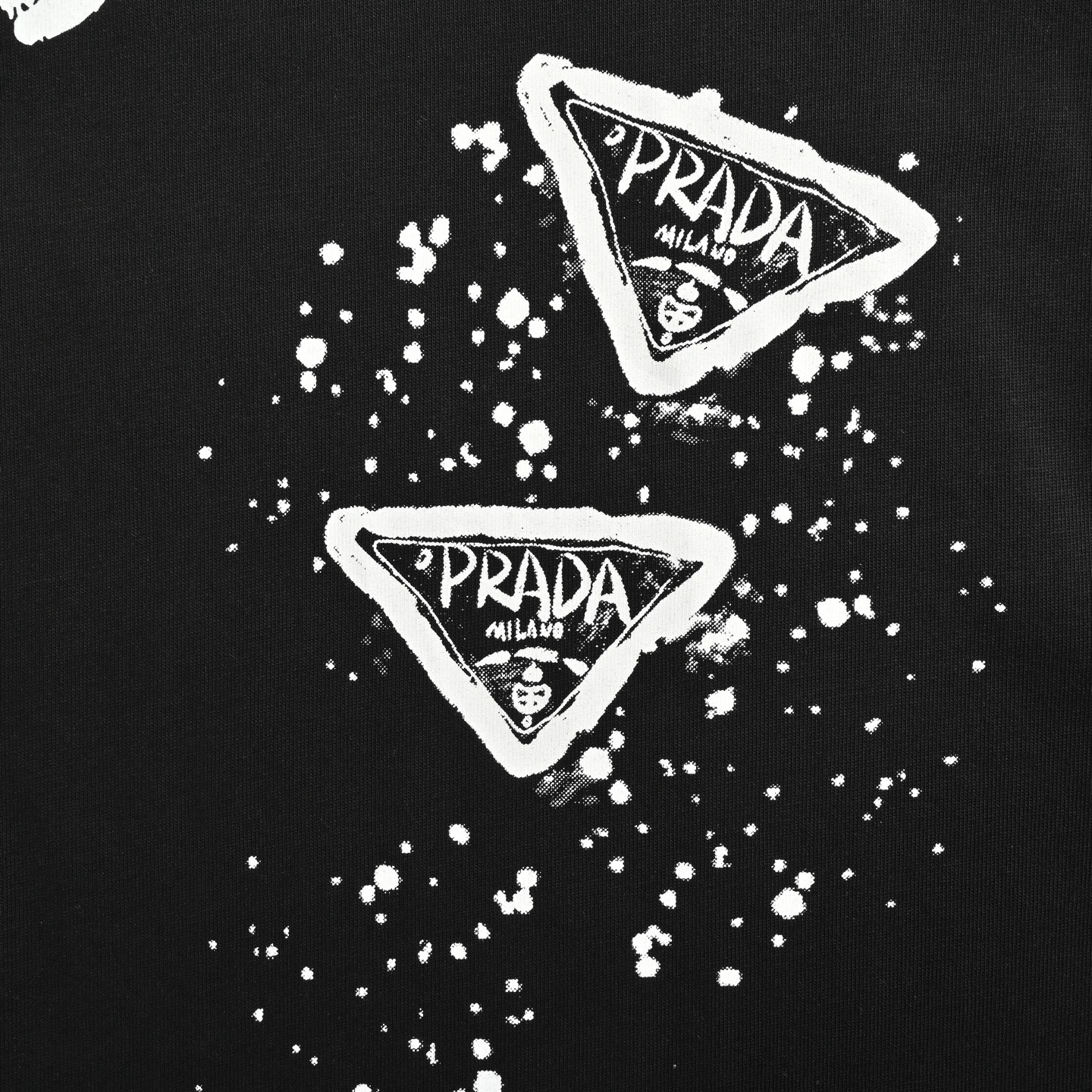 Prada 25ss hand-painted graffiti lettering short sleeve