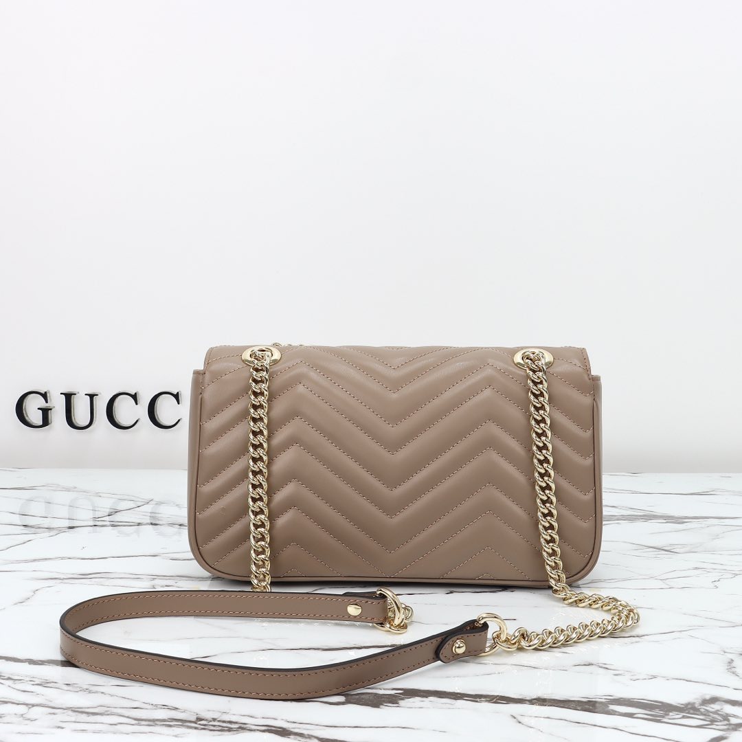 Gucci GG Marmont medium shoulder bag ‎ ‎443497 AAER0 1523