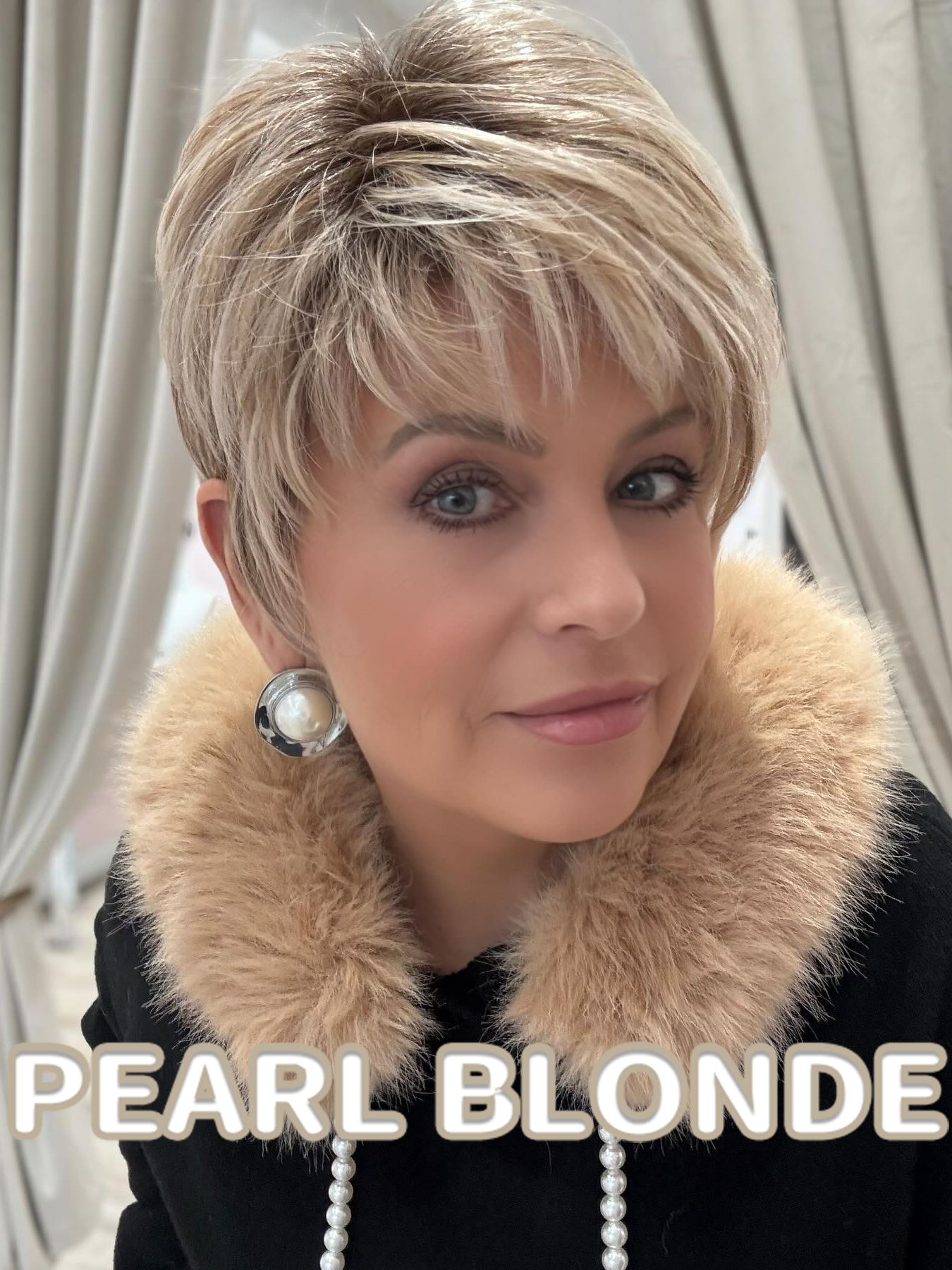 Short Chic Wig With Polished Layers