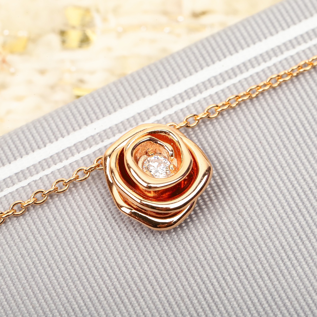 Dior Rose Necklace