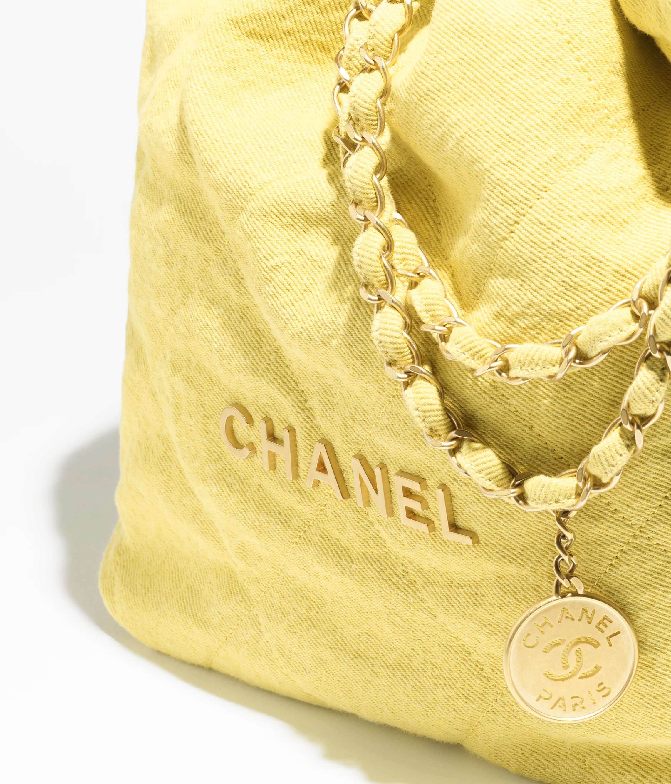 CHANEL 22 Small Top Handle Bag Shiny Calfskin & Gold-Tone Metal Yellow