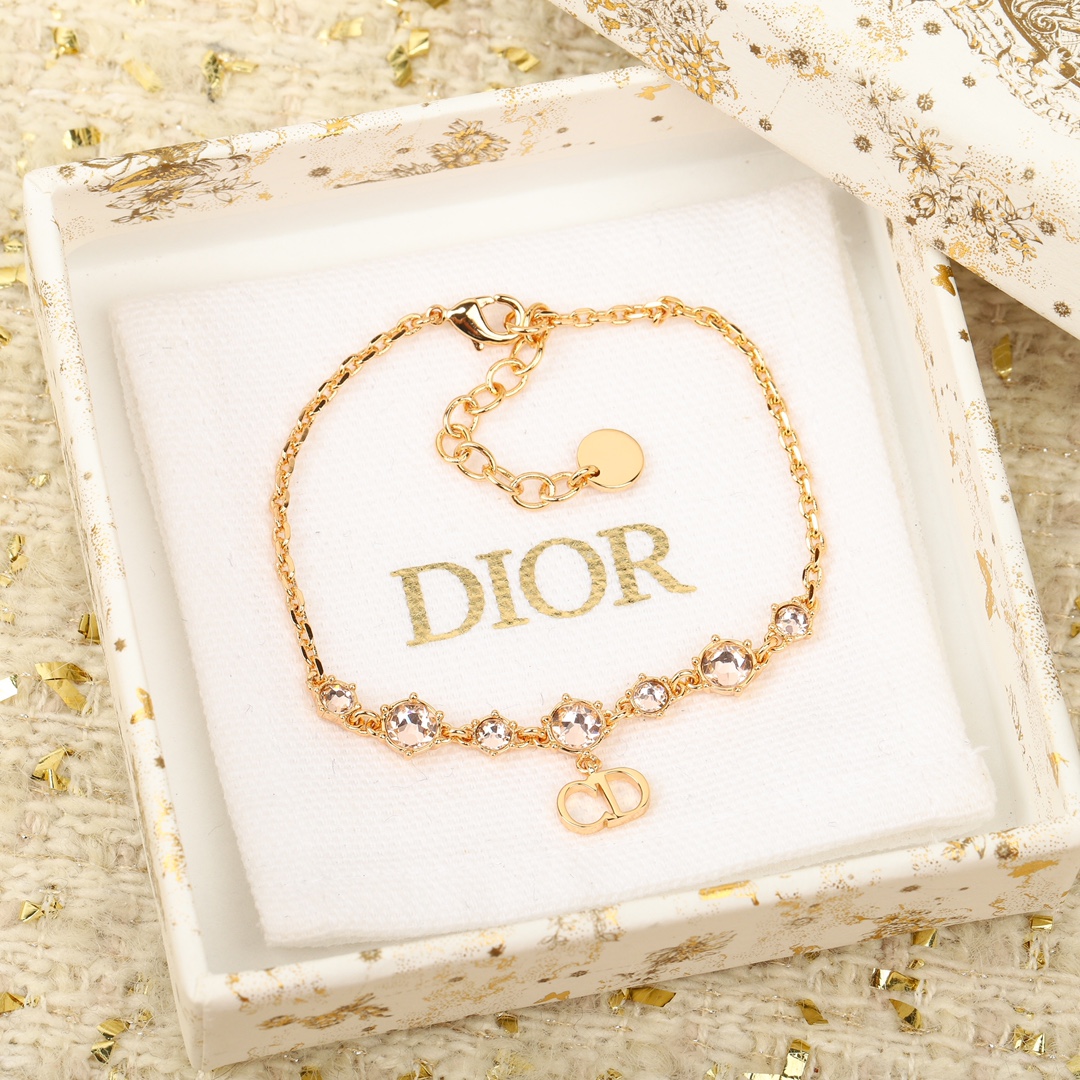 Dior CD letter diamond bracelet