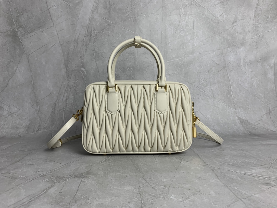 Miu Miu too etty bowling medium handbag 5BB124
