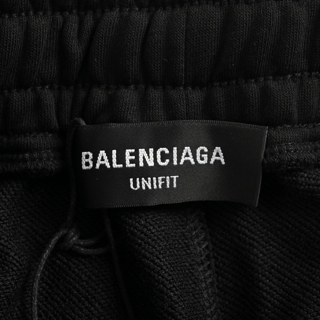 Balenciaga 24ss star-studded rhinestone shorts