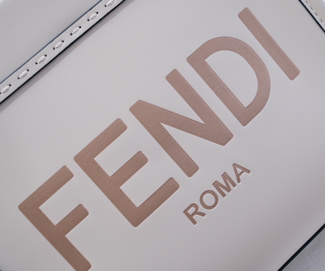 FENDI Small Tote Bag 1006