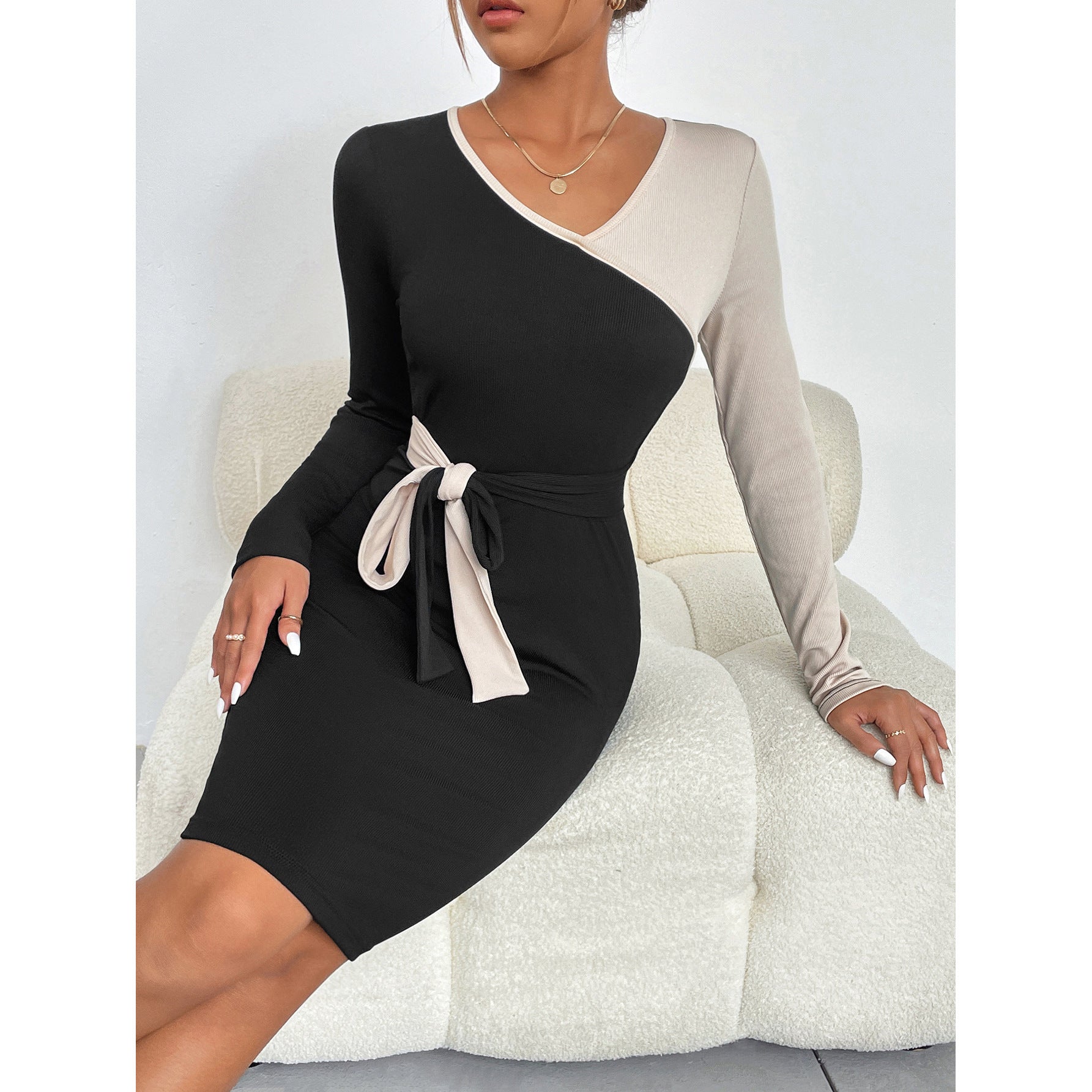 Women's Long Sleeve Sheath Dress with Tied Stitching Detail