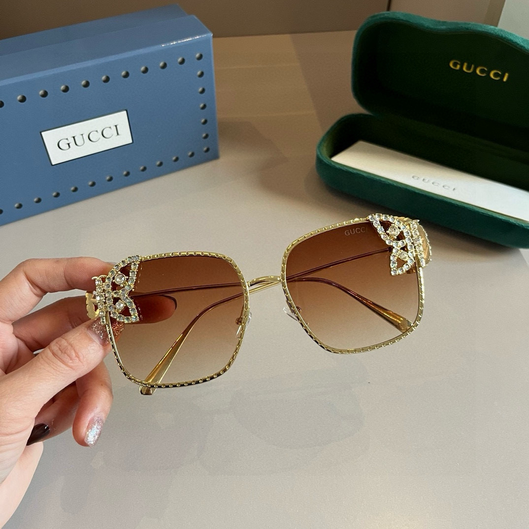 Gucci Square Frame Sunglasses