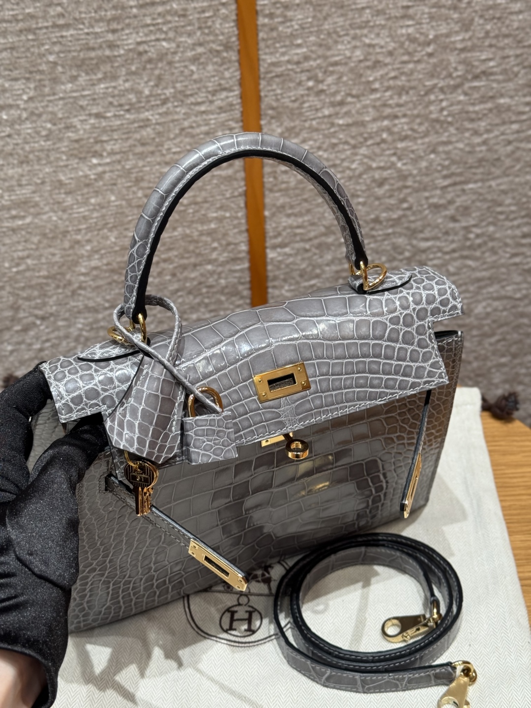 Hermès Kelly 0VGris Ciment (Handmade to order)