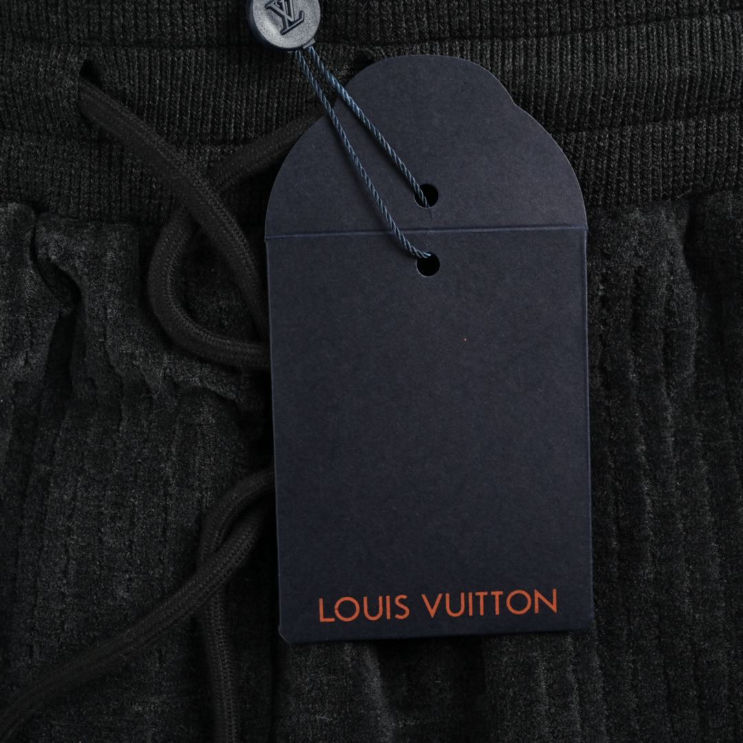 Louis Vuitton & PARK SEO BO Cotton Velvet Trousers Set