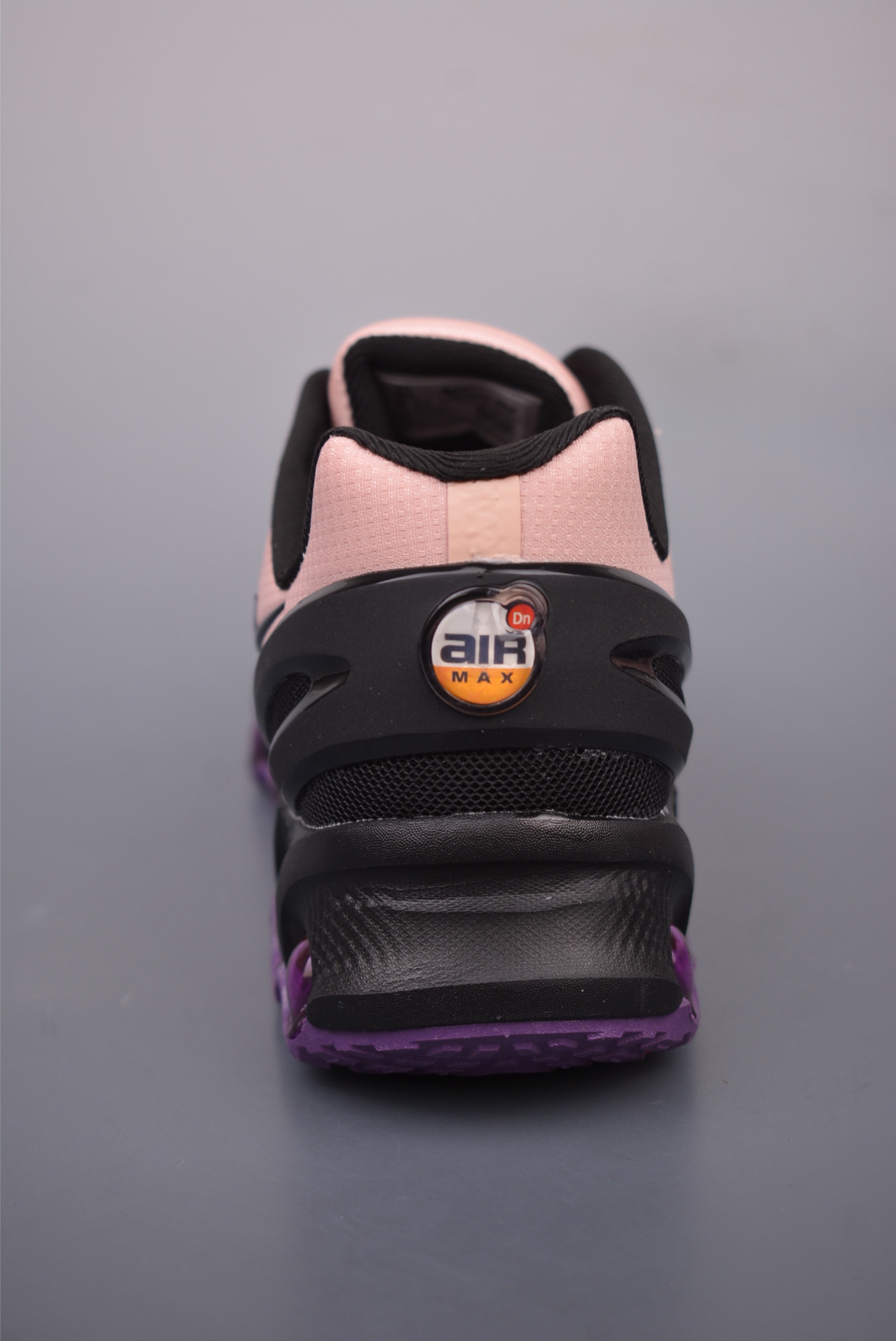 Nike Air Max DN8 Pink, Black and Purple Gradient FQ7860-023