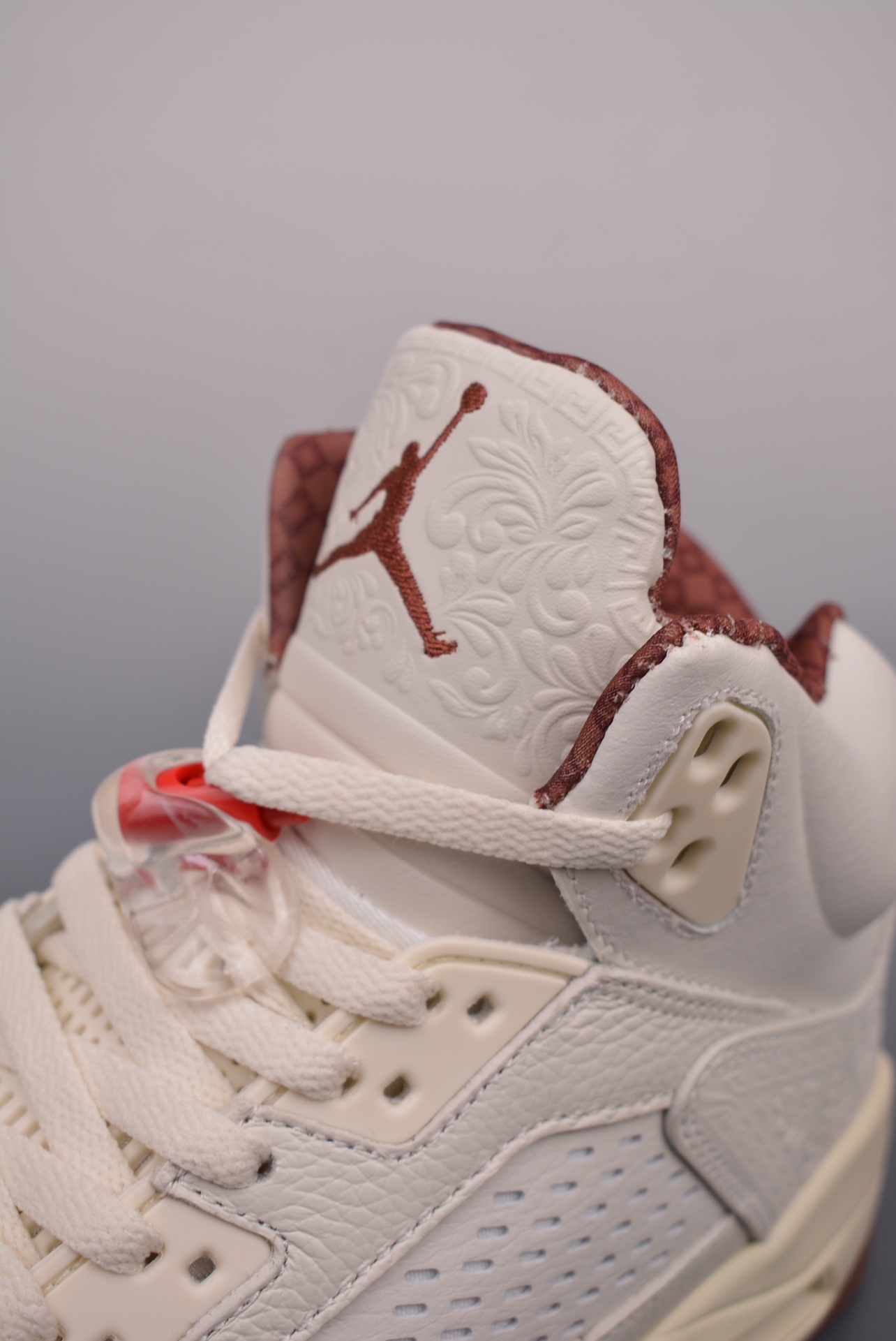 Air Jordan 5 Retro EL GRITO Red and Green  HF8833-100