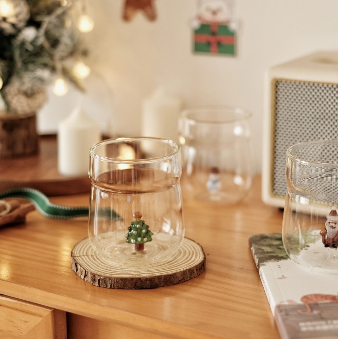 🔥Christmas Hot Sale 🔥-Murano Glass Statue Mug with Christmas Elements